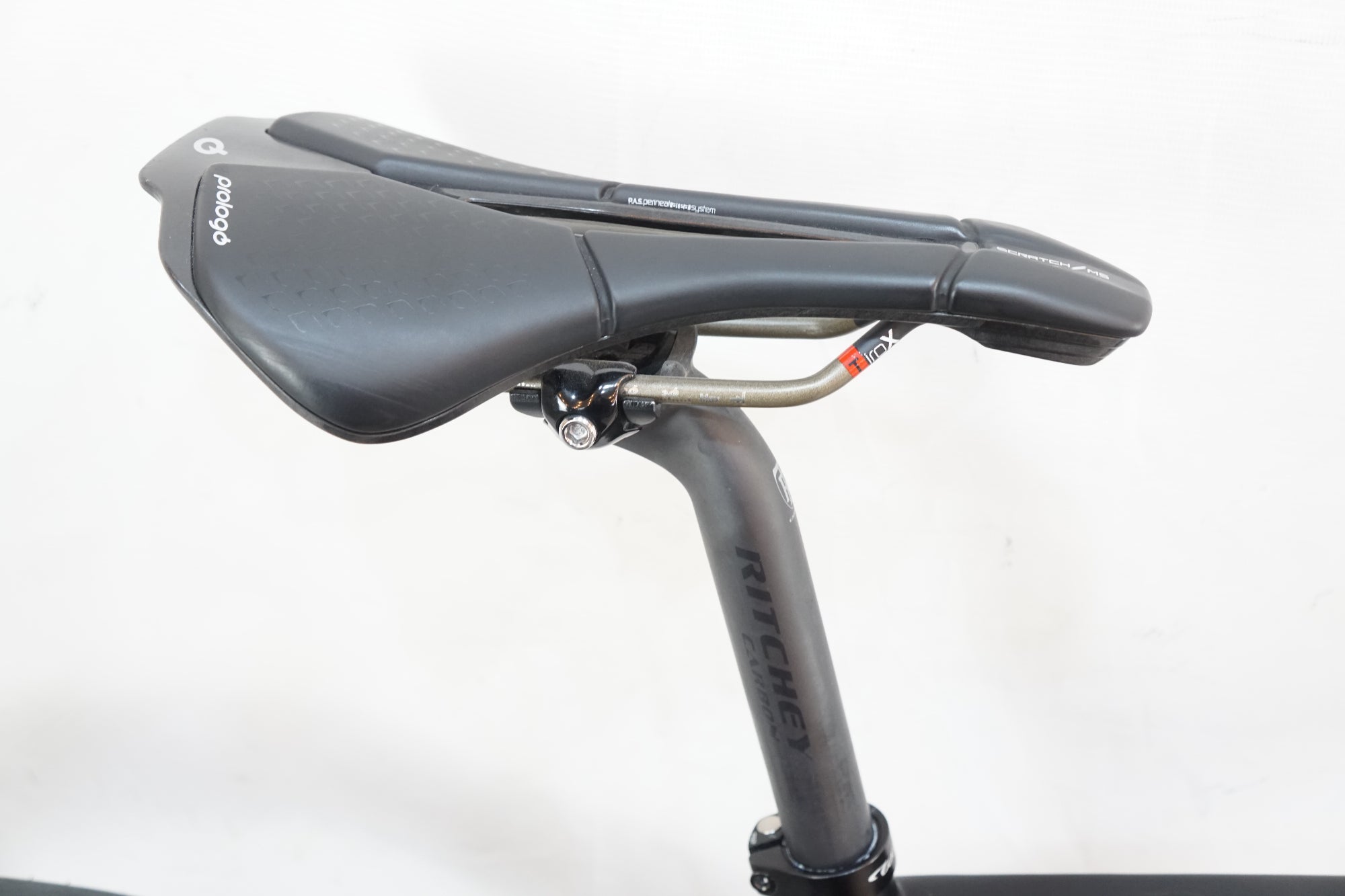 WILIER 「ウィリエール」 CENTO 10 NDR 2018年モデル ロードバイク