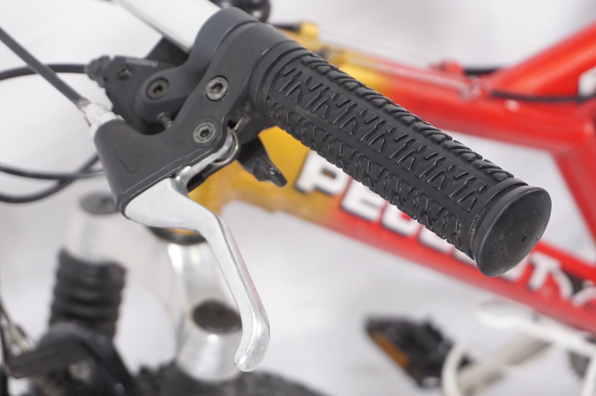 ジャンク PEUGEOT 「プジョー」 FSX TEAM 2000年モデル マウンテン