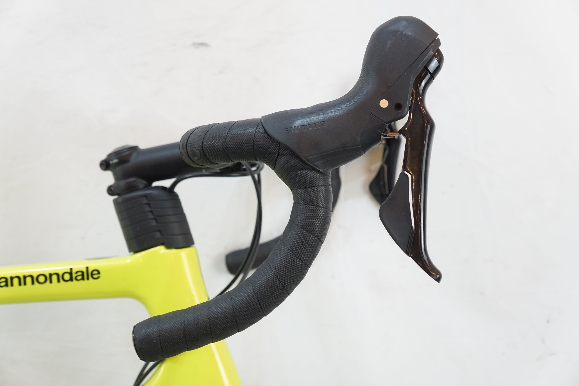 CANNONDALE 「キャノンデール」 SUPERSIX EVO CARBON DISC 105 2022年モデル ロードバイク / バイチャリ浦和ベース