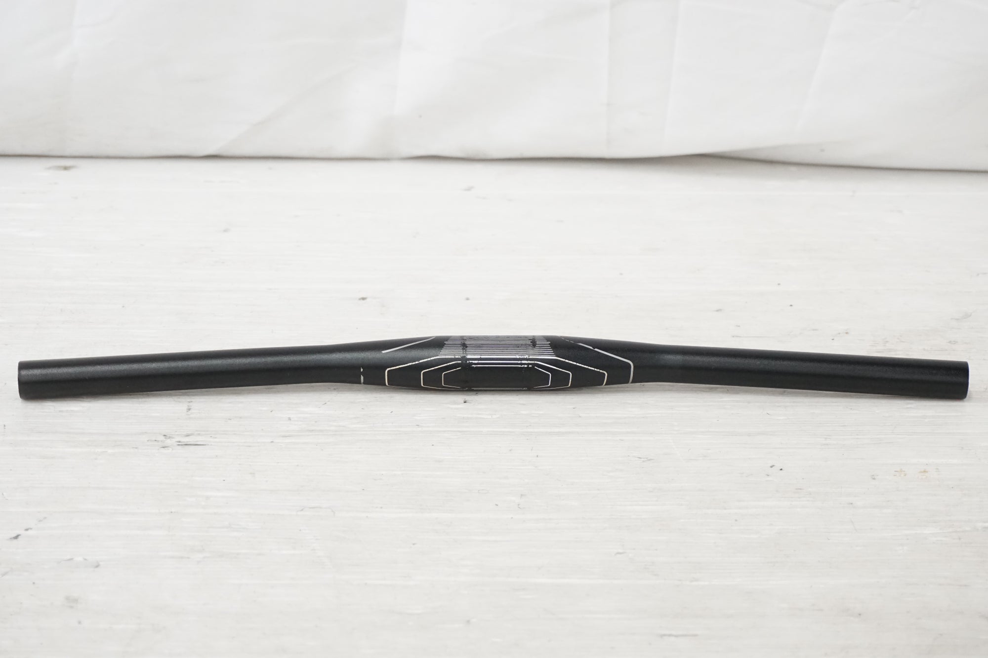 GIANT 「ジャイアント」 CONNECT Φ31.8 540mm フラットバーハンドル / 奈良店