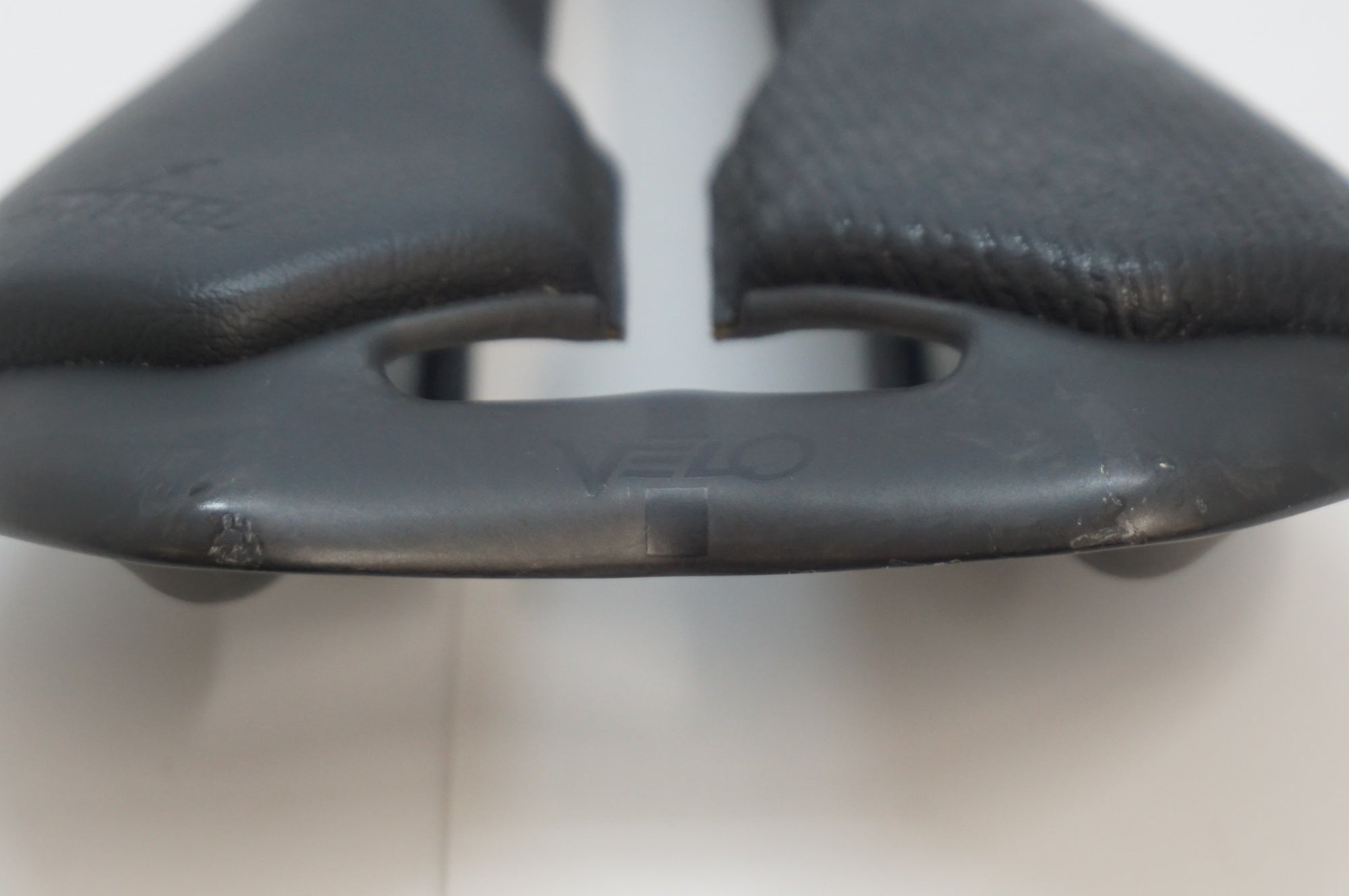 VELO 「ベロ」 ANGEL サドル / 福岡アイランドシティ店