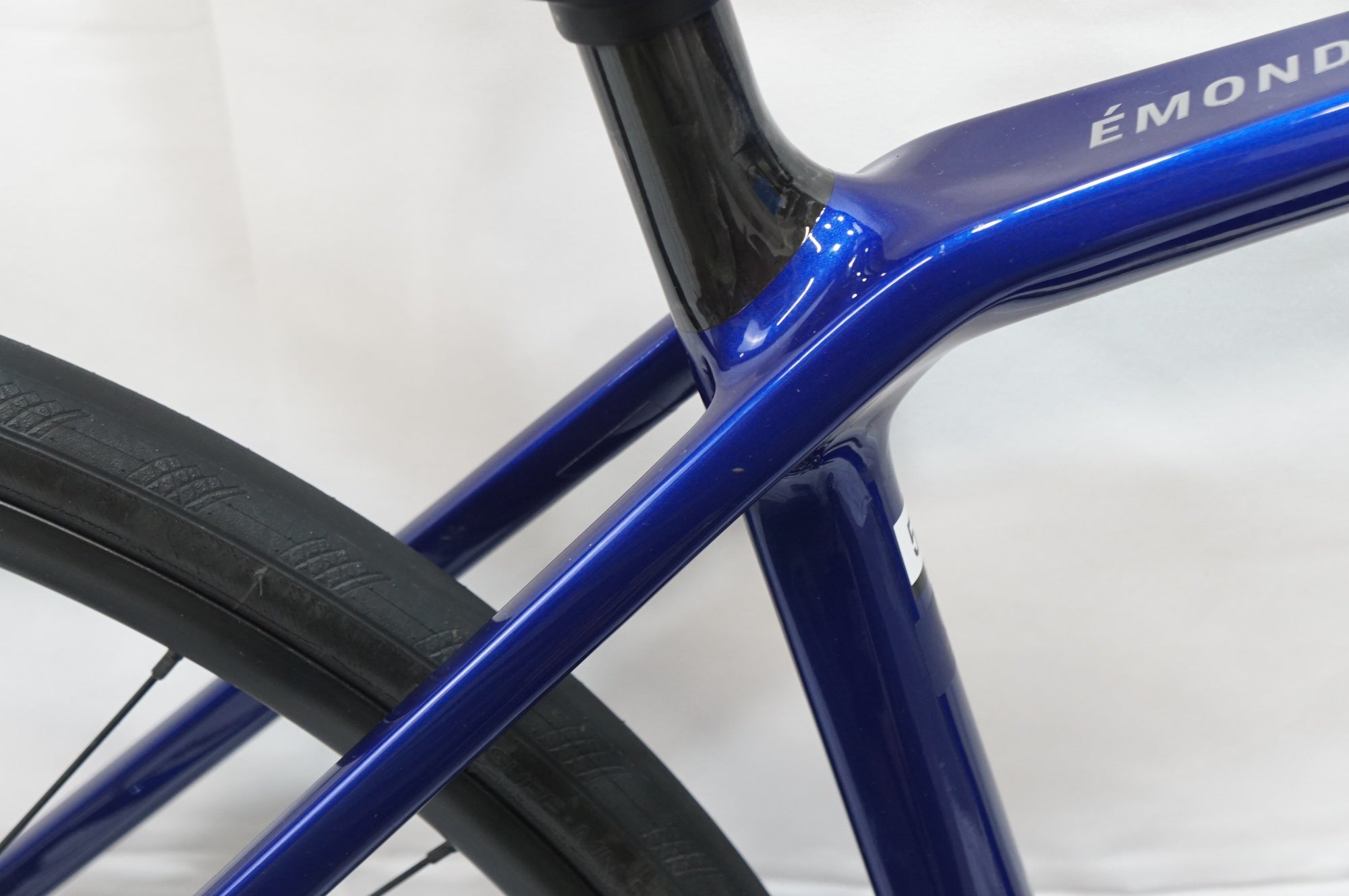 TREK 「トレック」 EMONDA SL 5 2023年モデル ロードバイク / 大宮店