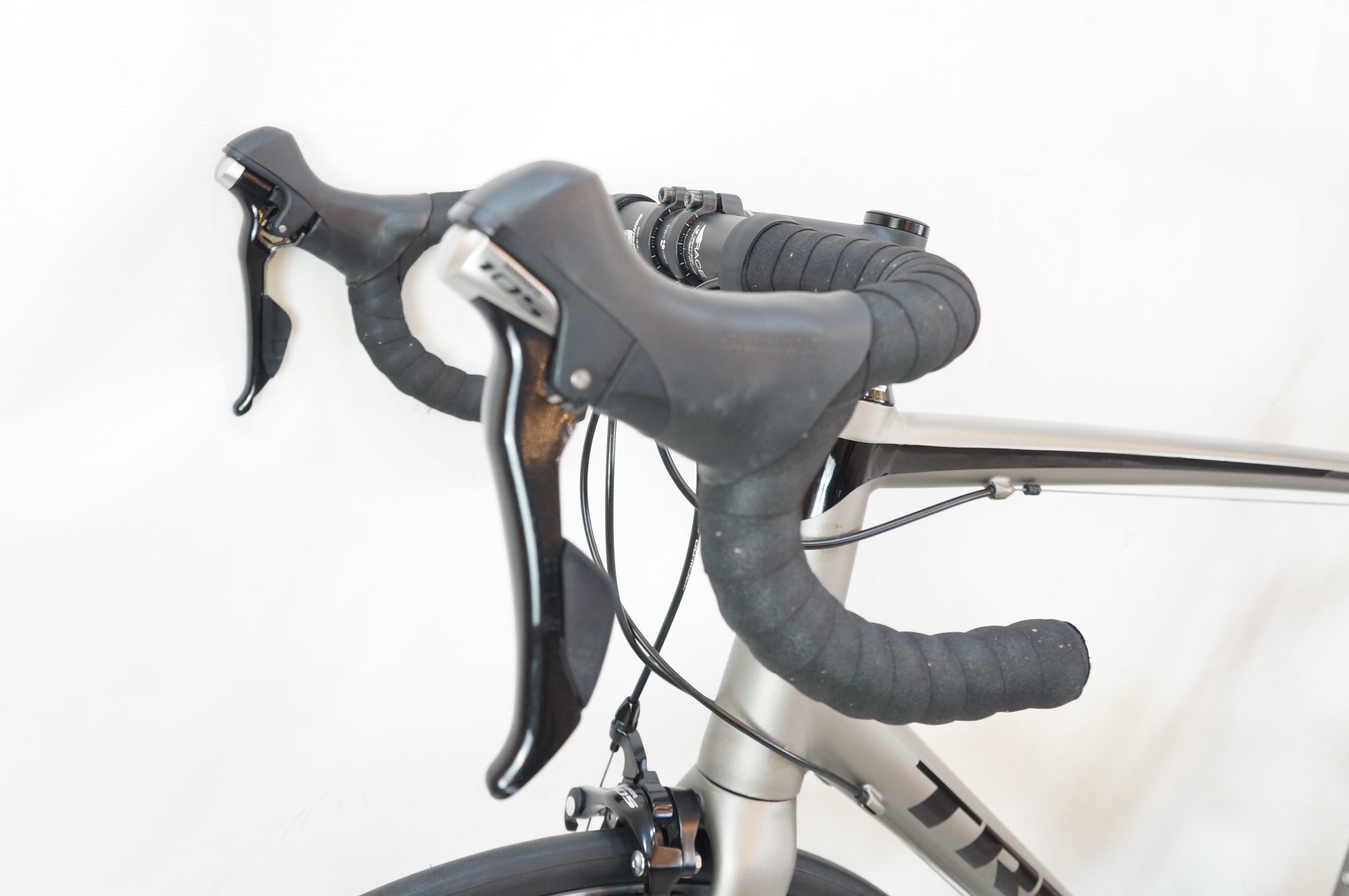 TREK 「トレック」 EMONDA ALR5 2018年モデル ロードバイク / バイチャリ浦和ベース