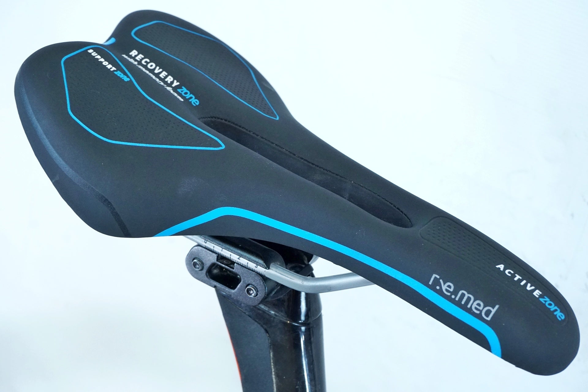 MERIDA 「メリダ」 REACTO4000 2020年モデル ロードバイク / 有明