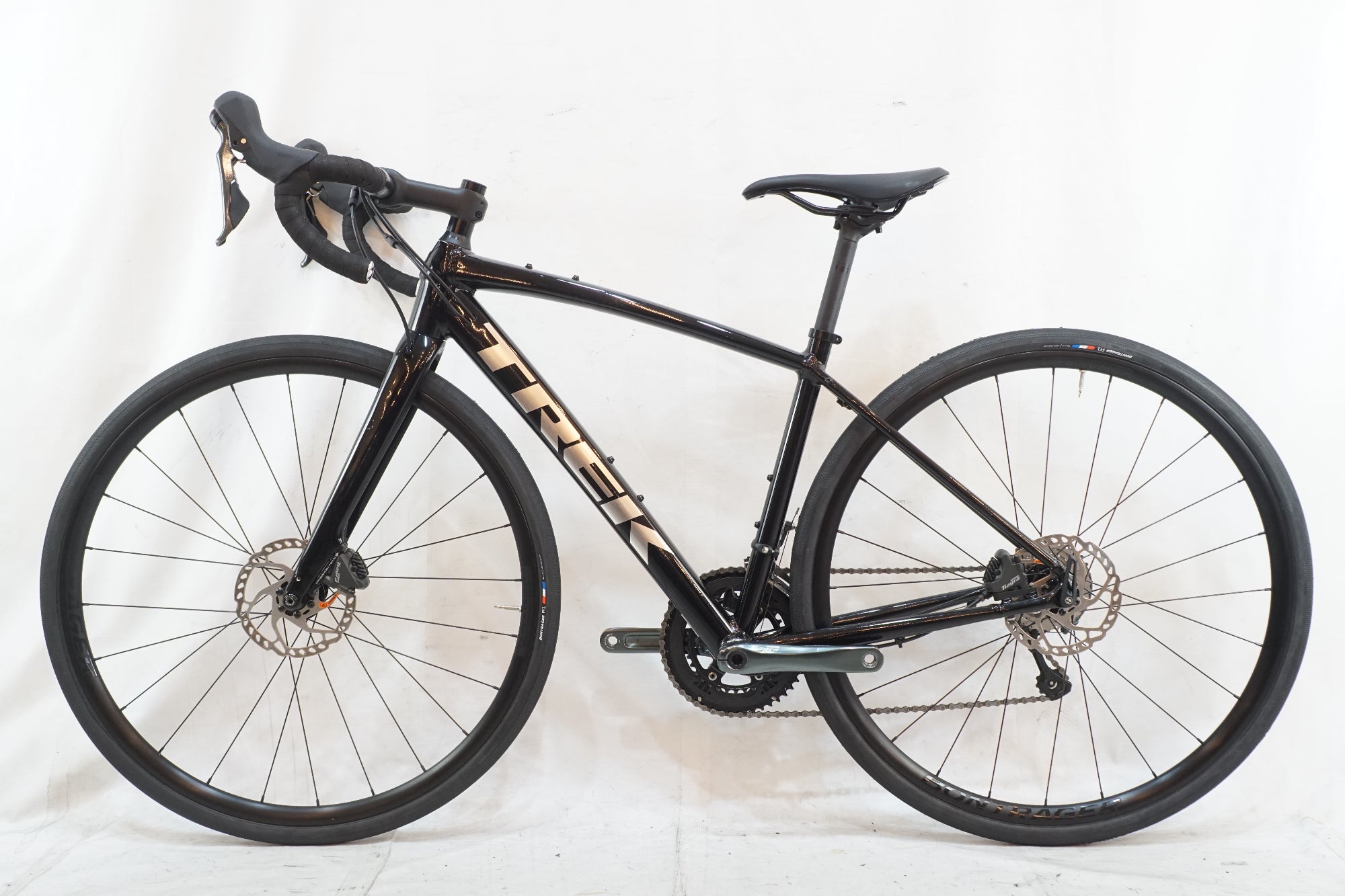 TREK 「トレック」 DOMANE AL4 DISC 2022年モデル ロードバイク / バイチャリ浦和ベース
