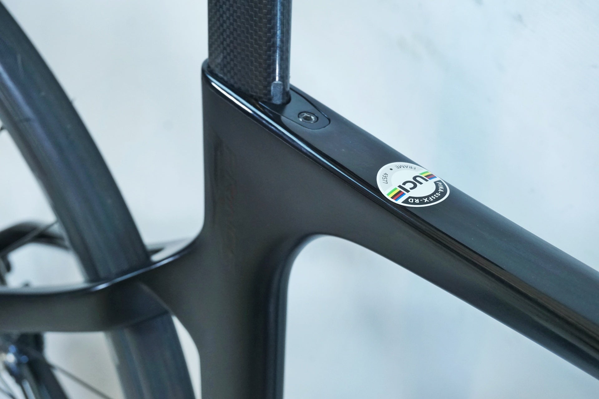 PINARELLO 「ピナレロ」 PRINCE FX DISK 2021年モデル ロードバイク