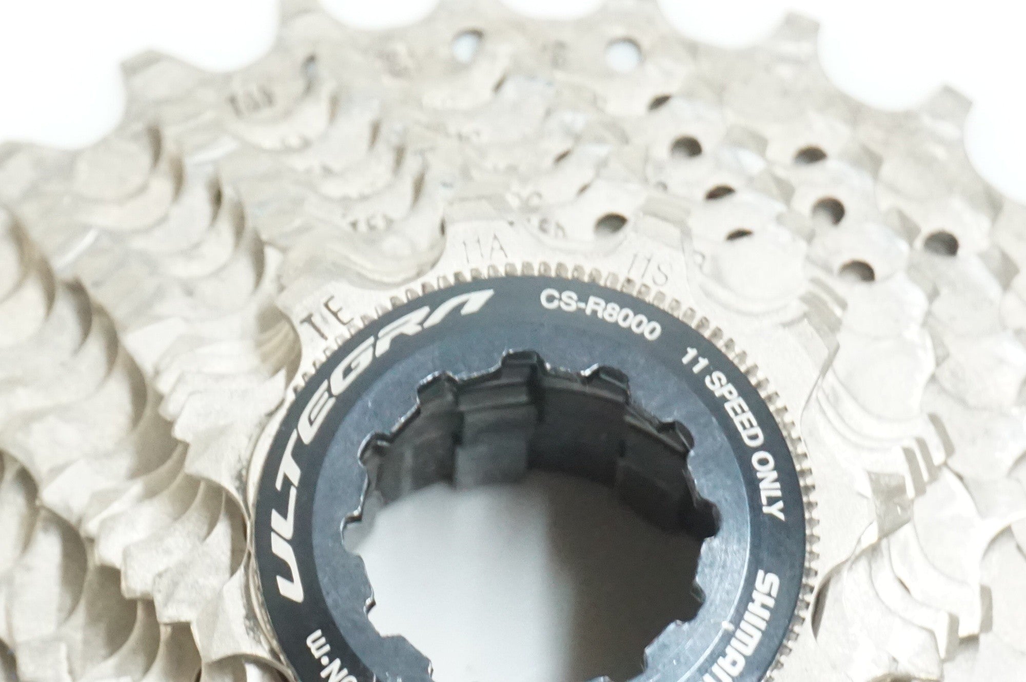SHIMANO 「シマノ」 ULTEGRA CS-R8000 11-28T スプロケット / 大宮店