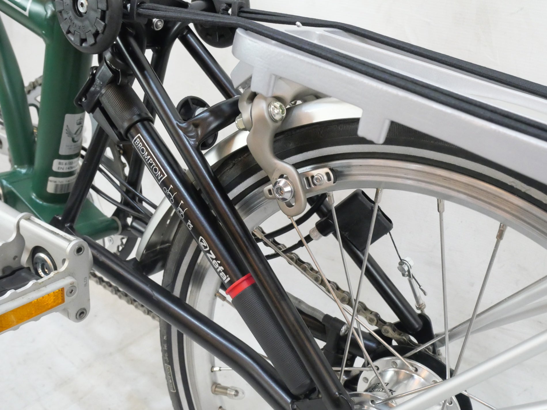 BROMPTON 「ブロンプトン」 M6R 2014年モデル 16インチ 折り畳み自転車 / バイチャリ浦和ベース