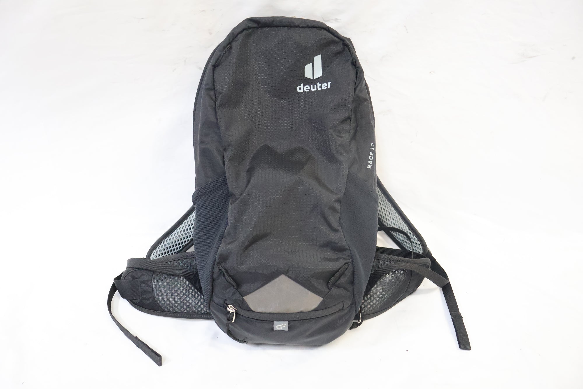 DEUTER 「ドイター」 RACE 12 バッグパック / 高知店