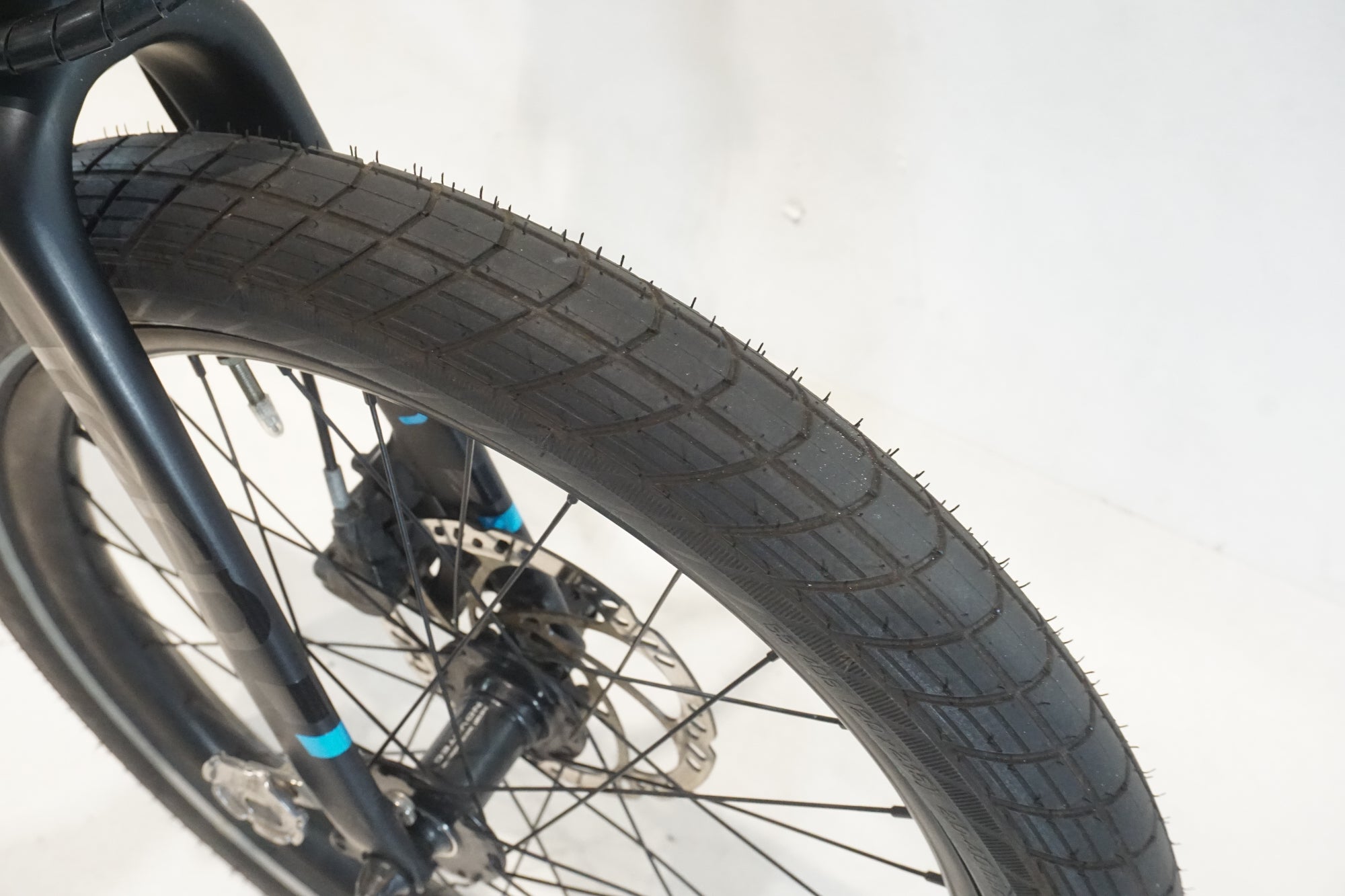 TERN 「ターン」 VEKTRON S10 2021年モデル 20インチ 折り畳み 電動アシスト自転車 / 横浜戸塚店