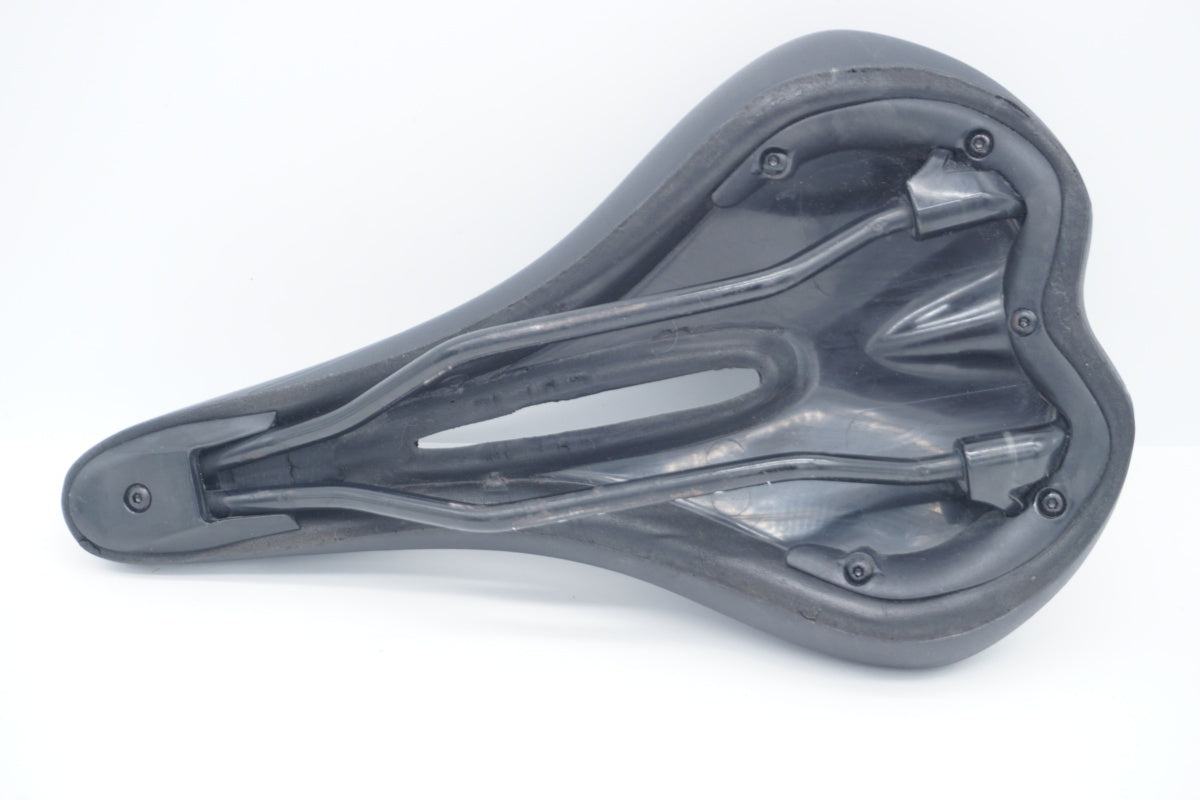 TIOGA 「タイオガ」 ACENTIA サドル / 滋賀大津店