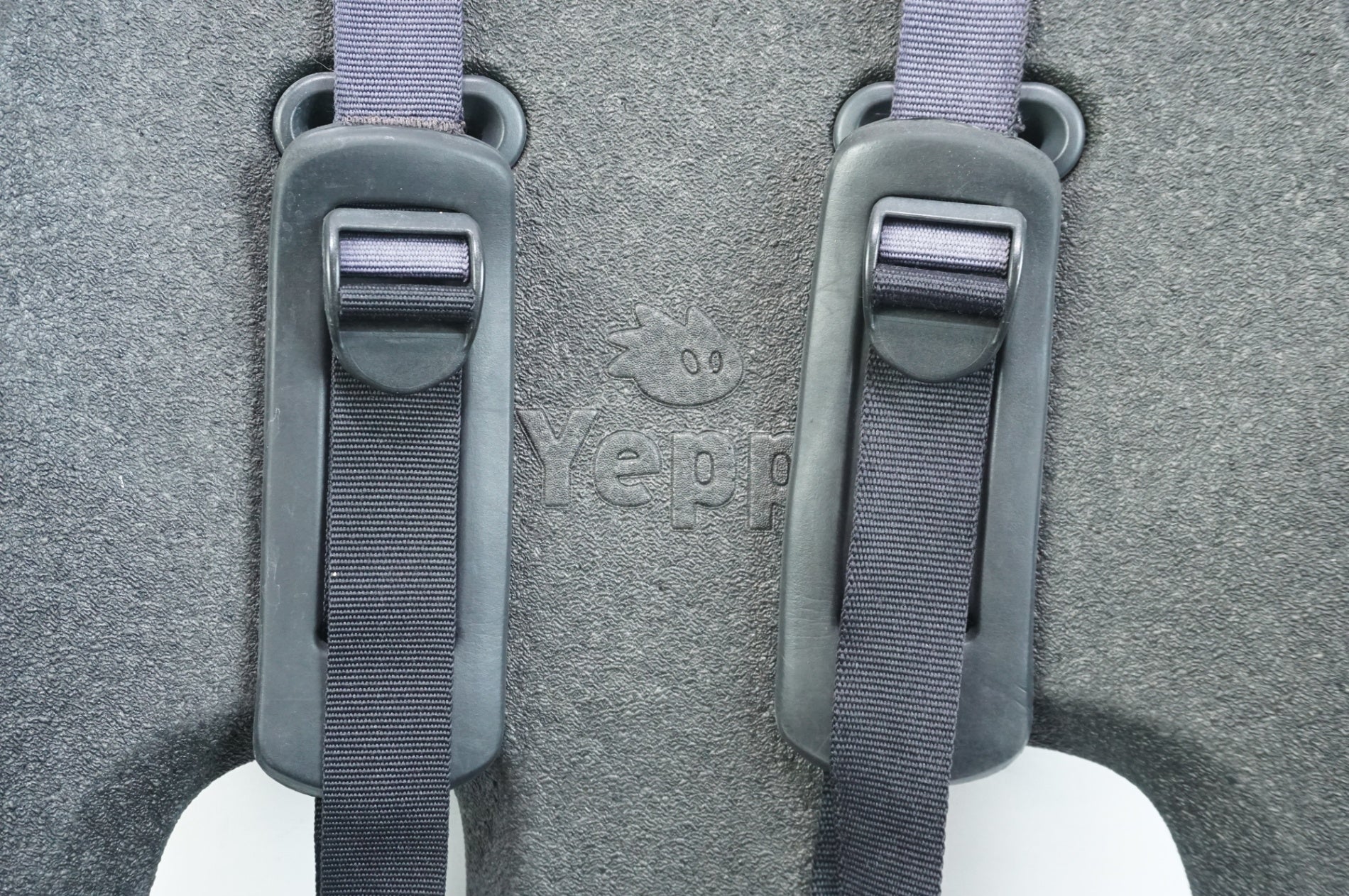 THULE 「スーリー」 YEPP NEXXT MAXI チャイルドシート / 中目黒店