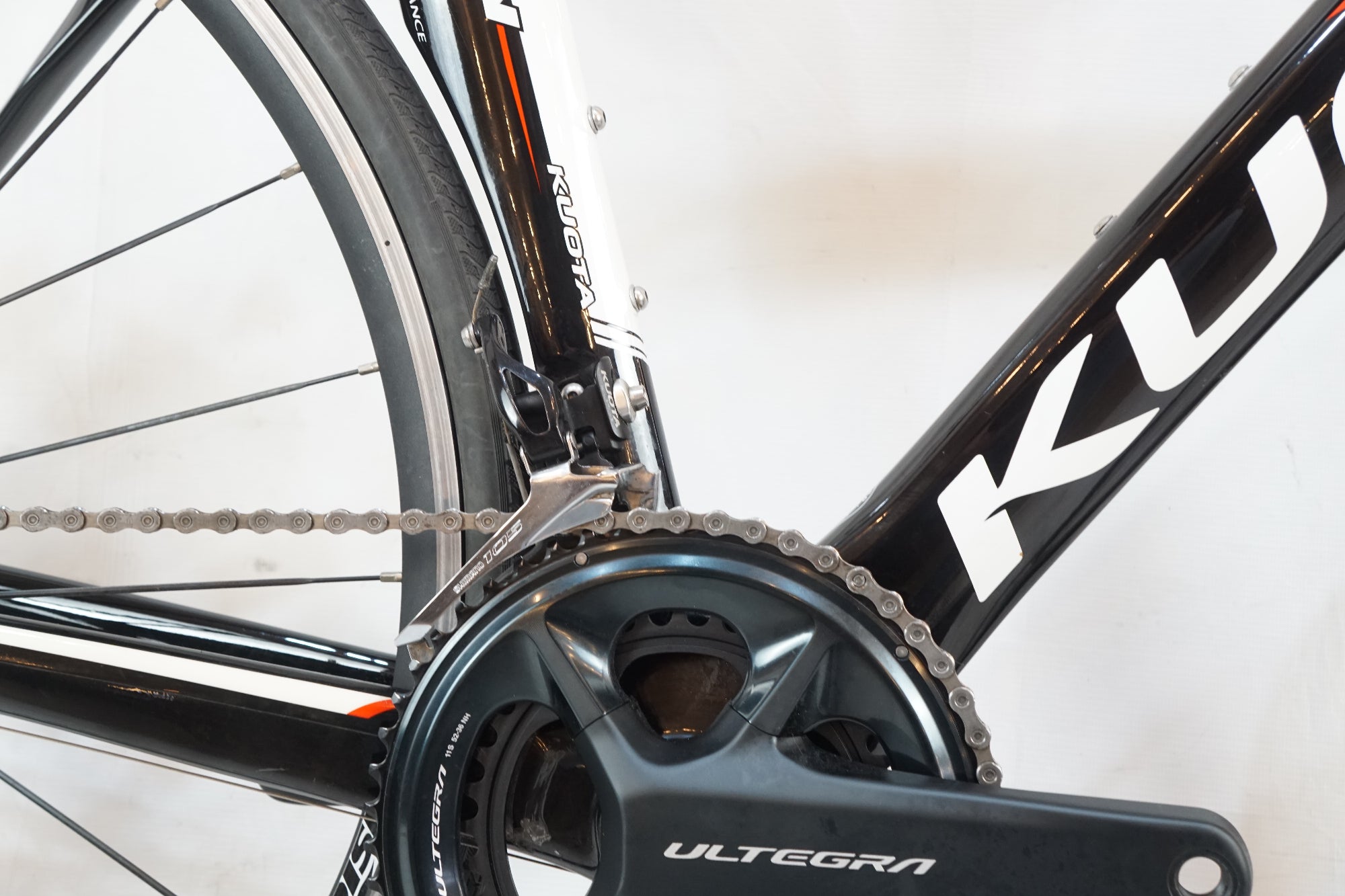KUOTA 「クオータ」 KRYON 2015年モデル ロードバイク / バイチャリ浦和ベース