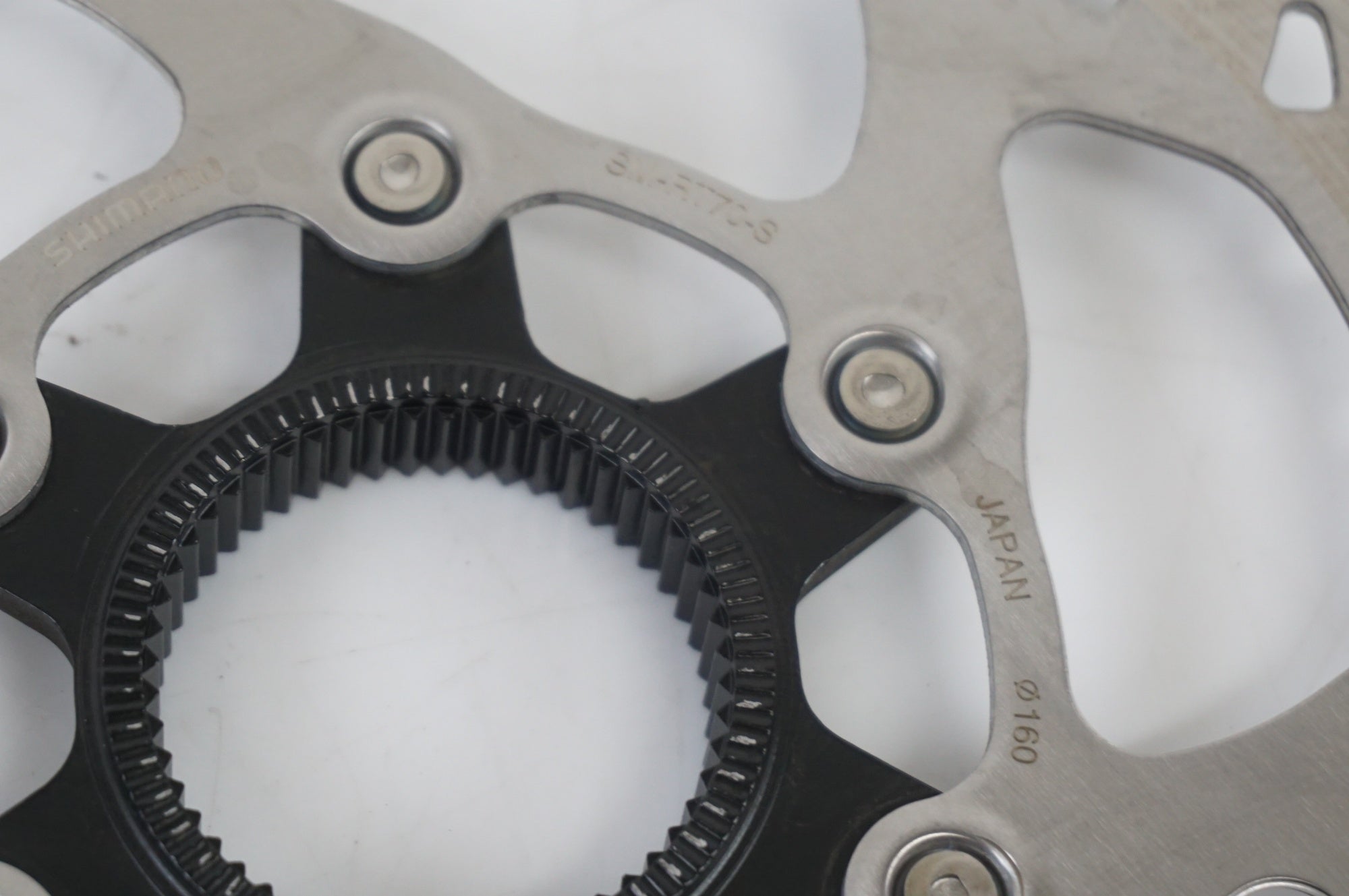 SHIMANO 「シマノ」 SM-RT70-S ブレーキローター / 大宮店