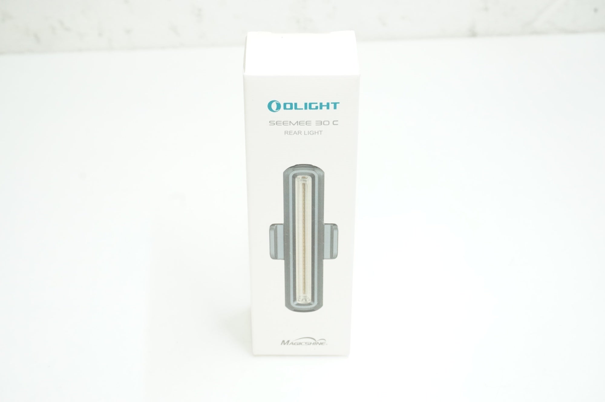 OLIGHT 「オーライト」 SEEMEE 30 C リアライト / 大宮店