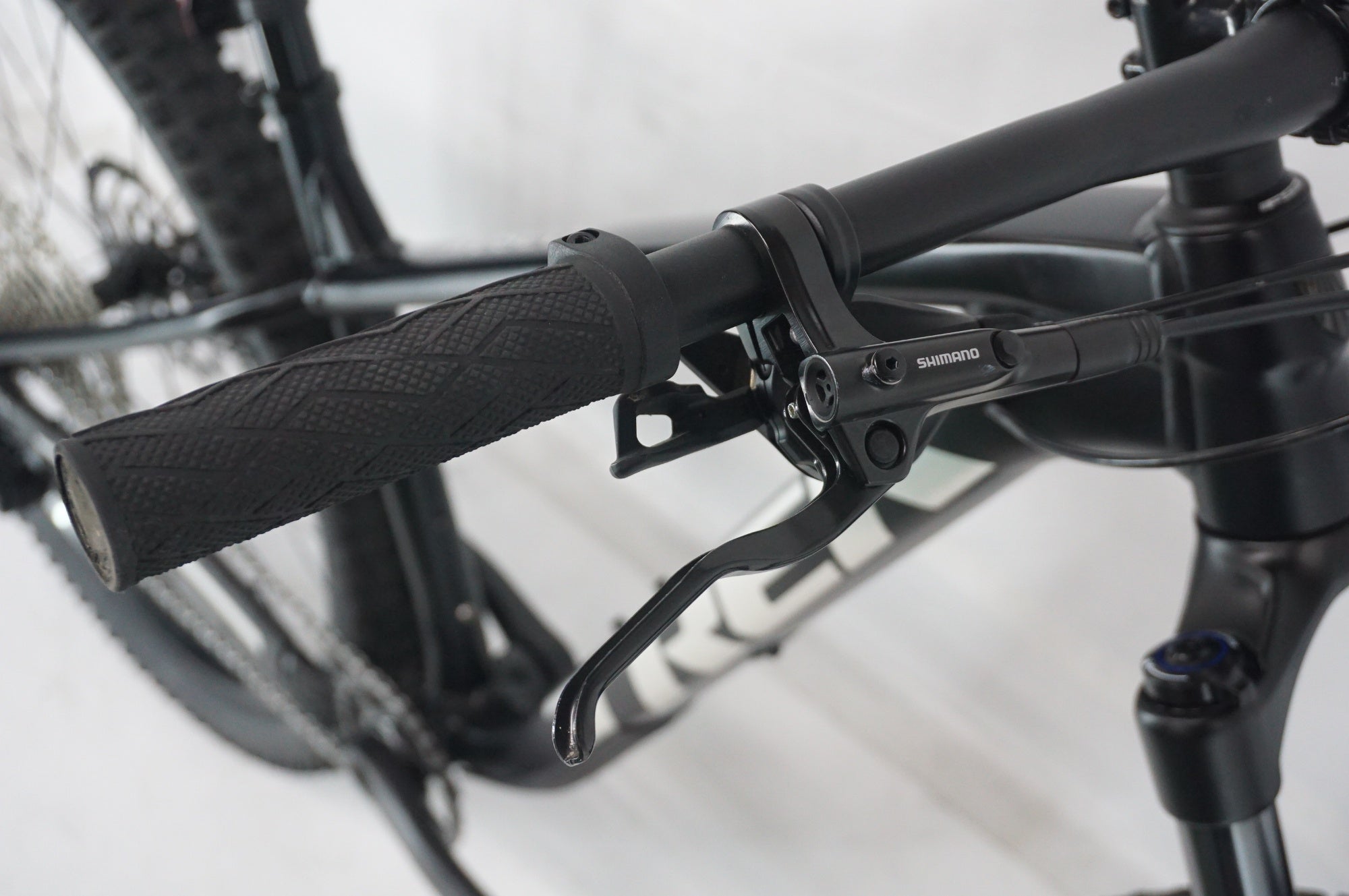 TREK 「トレック」 ROSCOE 7 2022-2024年モデル マウンテンバイク / 阪急塚口店