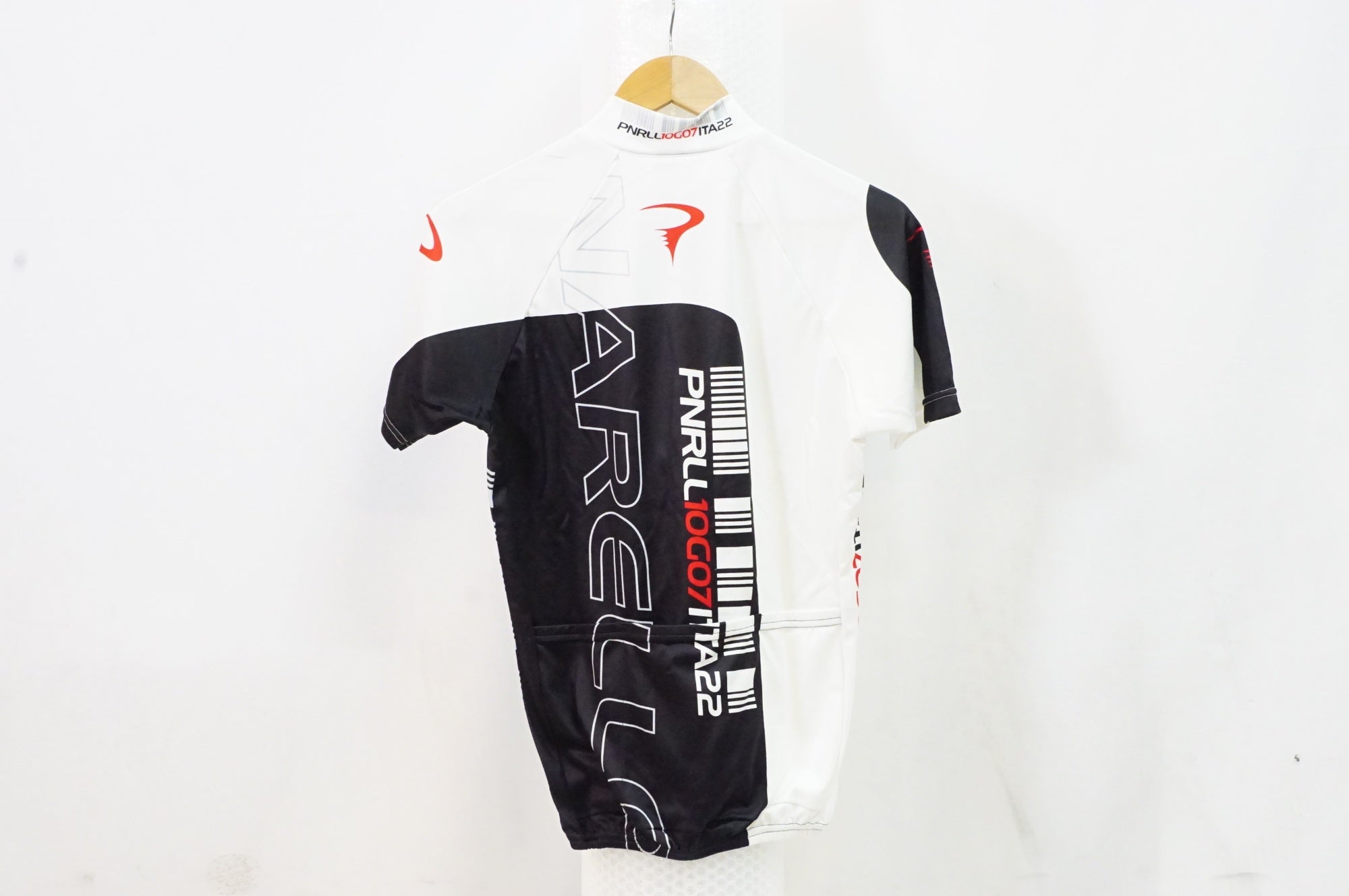 ピナレロ　PINARELLO サイクルジャージ　サイズM ピナレロ （PINARELLO/ピナレロ)（自転車用ウェア/男性用/メンズ