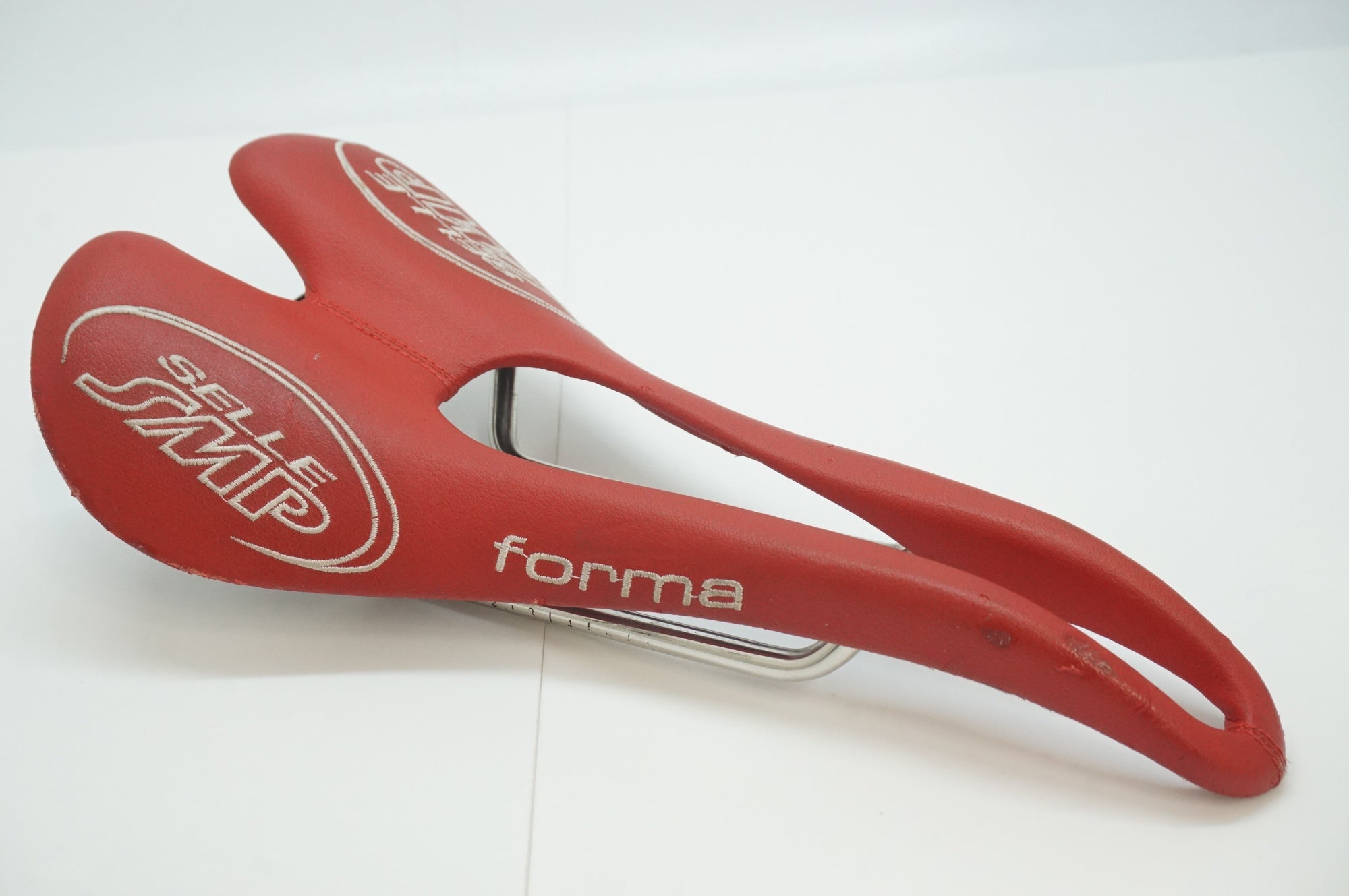 SELLE SMP 「セラエスエムピー」 FORMA サドル / 福岡店
