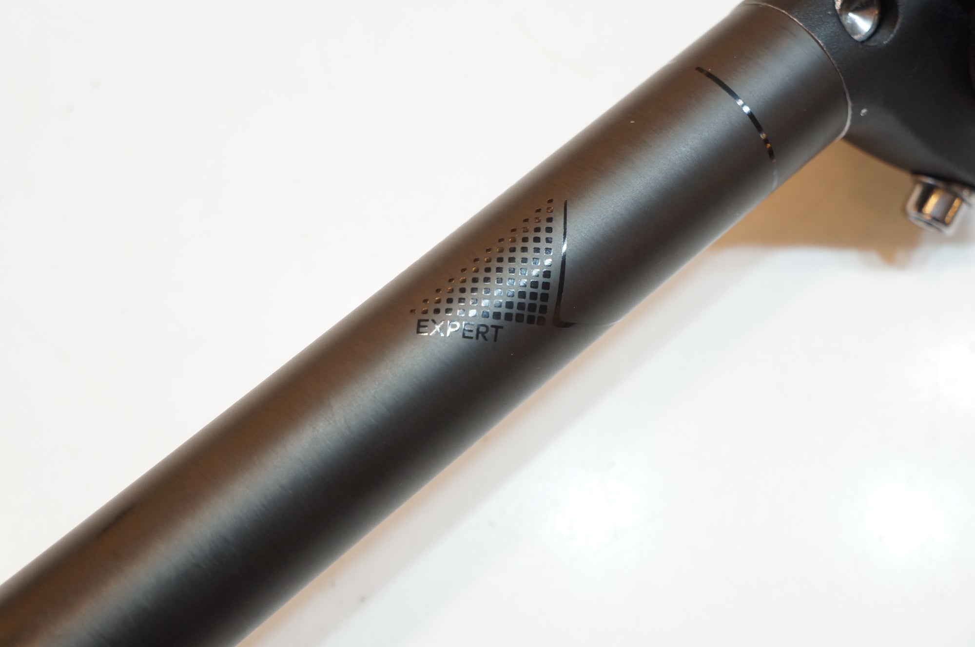 MERIDA 「メリダ」 EXPERT φ27.2 350mm シートポスト / バイチャリ浦和ベース