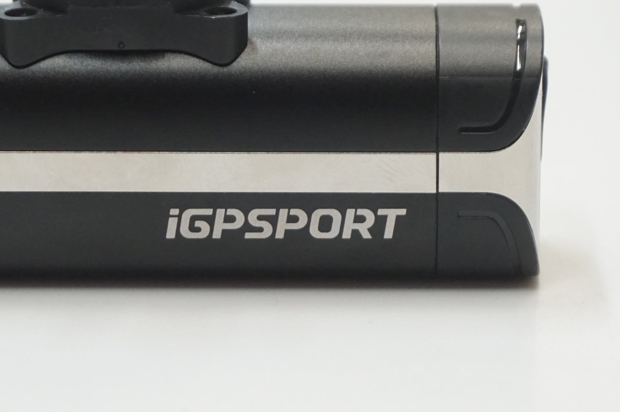 IGP SPORT 「アイジーピースポーツ」 VS1200 フロントライト / 福岡店