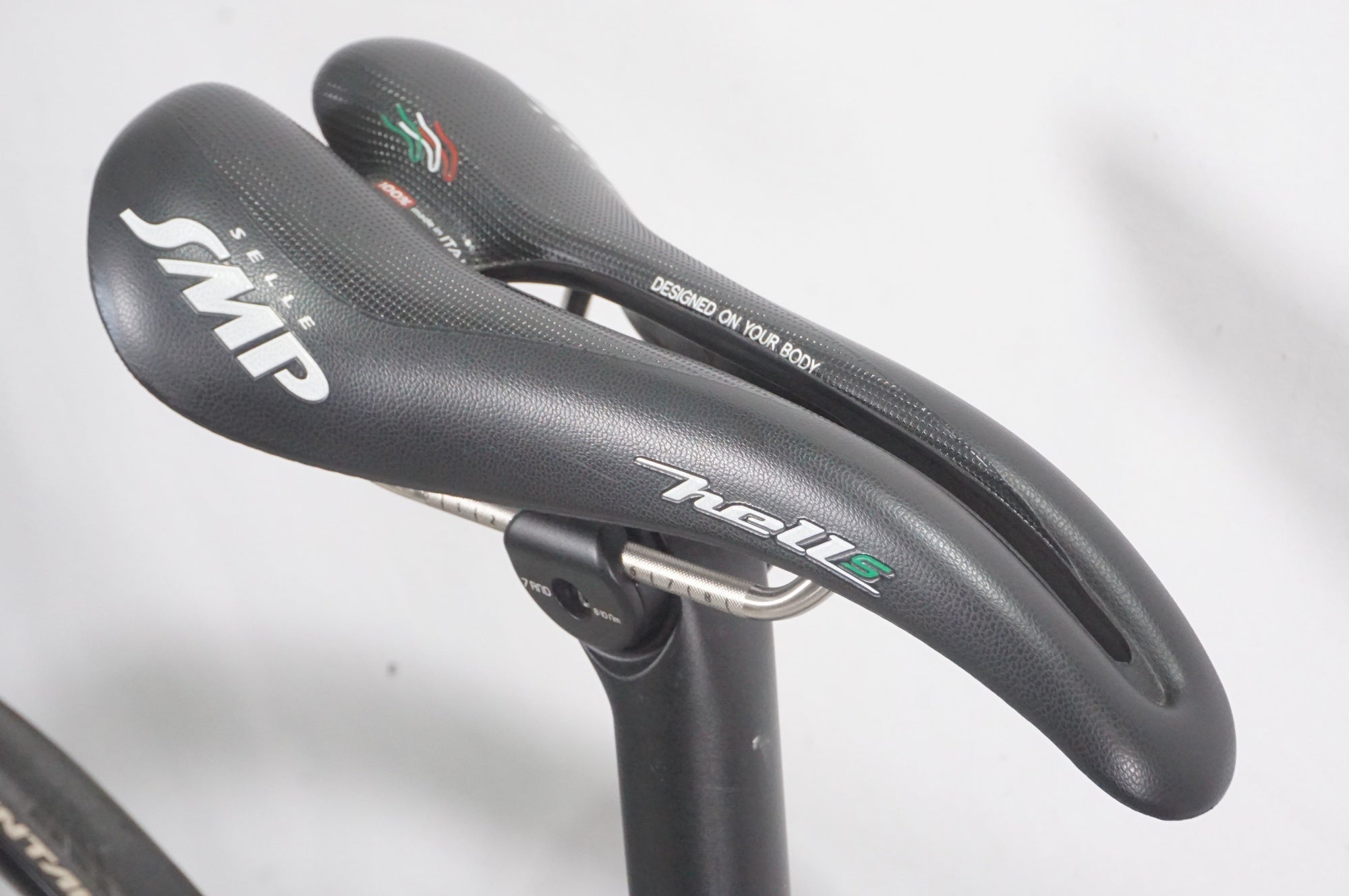 TREK 「トレック」 EMONDA SL 6 DISC 2021年モデル カスタム ロードバイク / AKIBA店