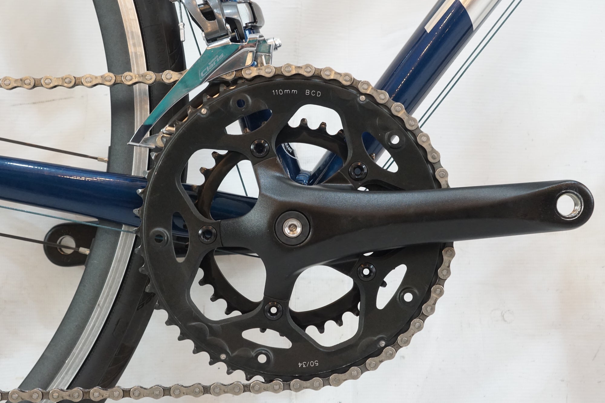 TREK 「トレック」 DOMANE AL2 RIM 2023年モデル ロードバイク