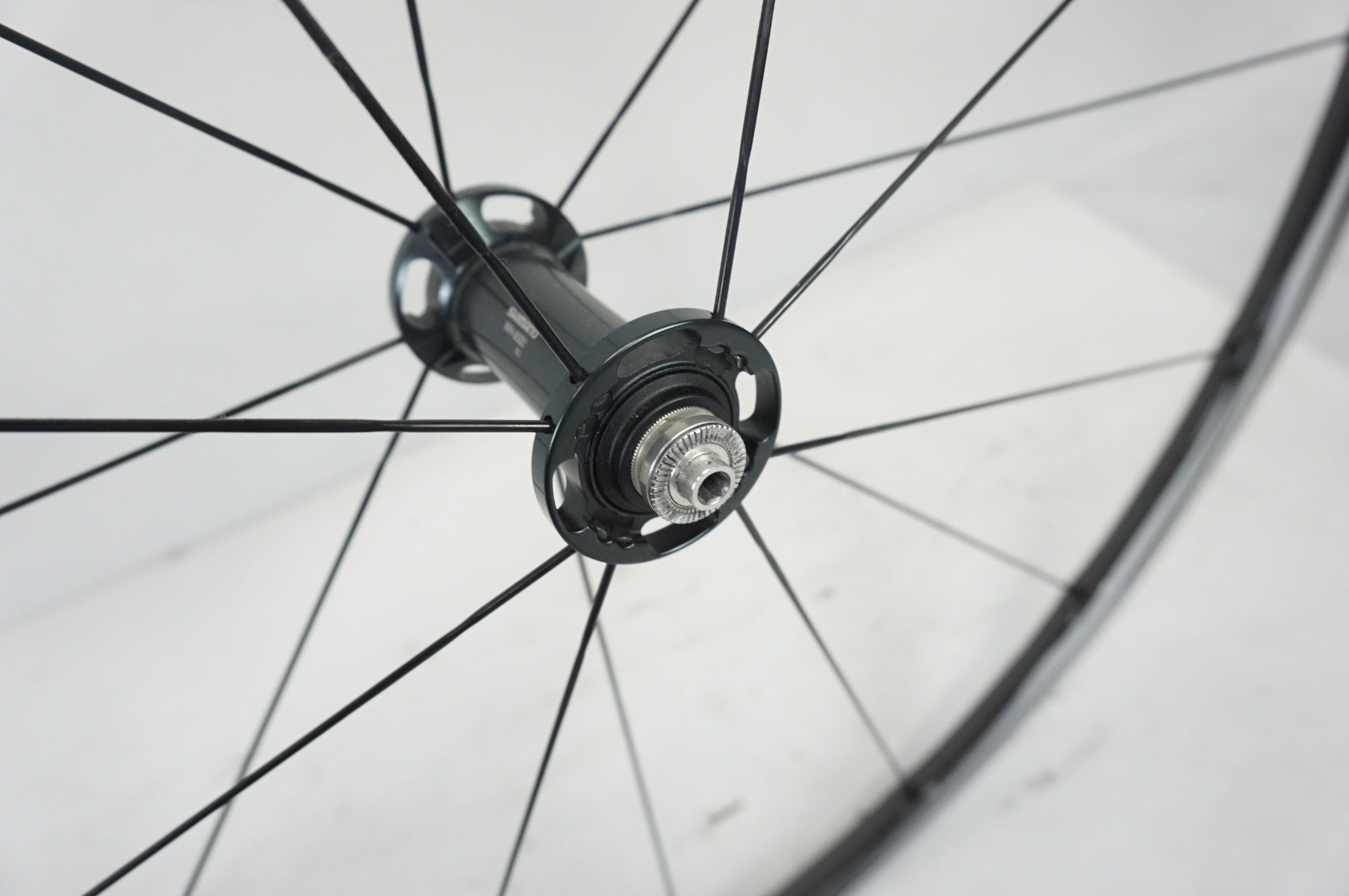SHIMANO 「シマノ」 DURA-ACE WH-9000 C24 シマノ11速 ホイール