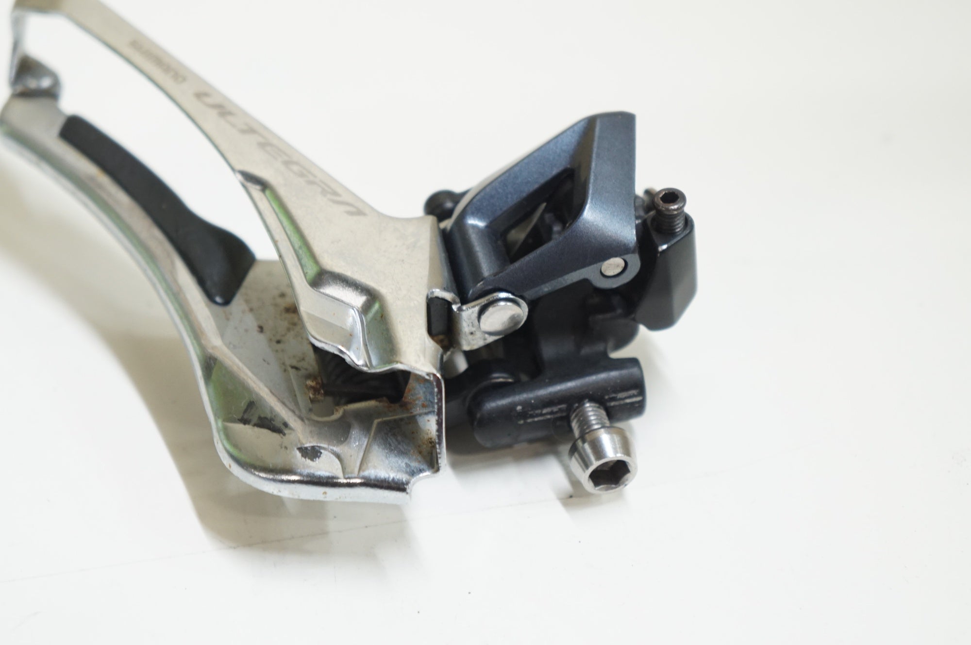SHIMANO 「シマノ」 ULTEGRA FD-R8000 フロントディレイラー / 大宮店