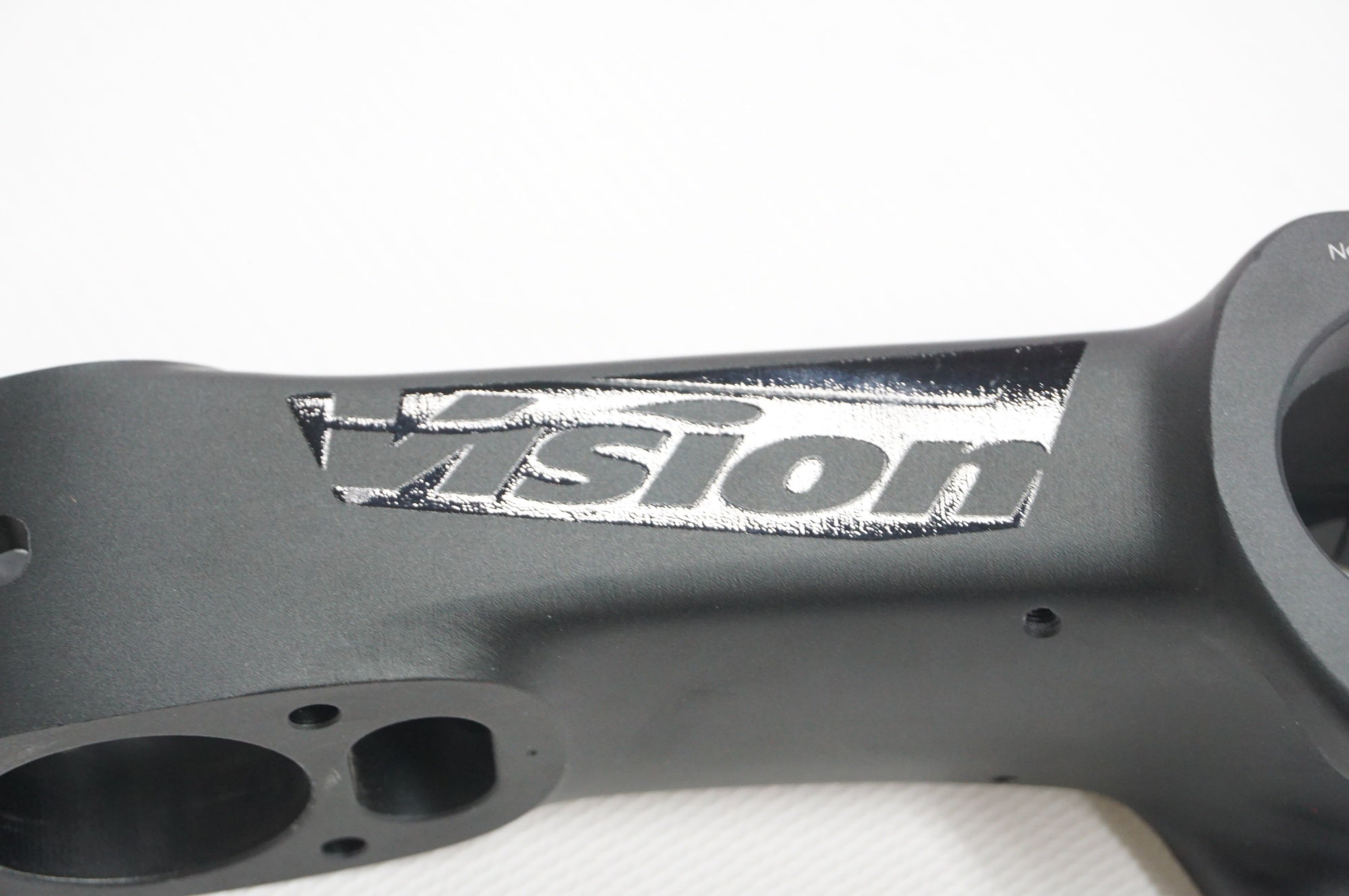 VISION 「ヴィジョン」 SMR Φ31.8 110mm ステム / 阪急塚口店