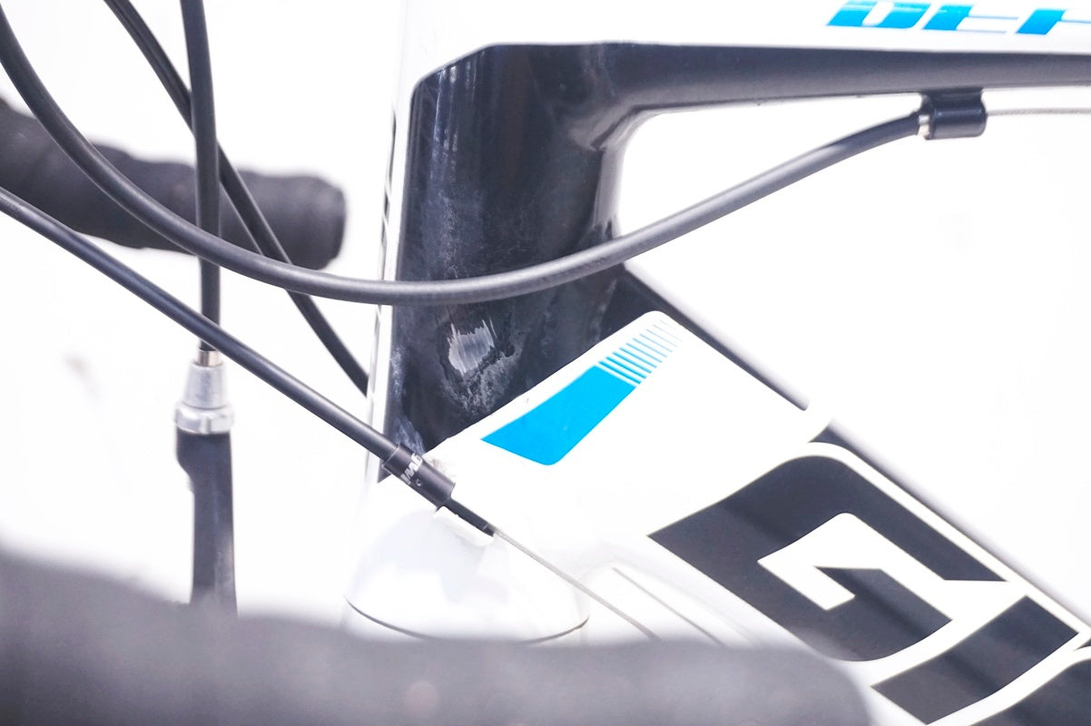 GIANT 「ジャイアント」 DEFY4 2016年モデル ロードバイク / 大阪門真