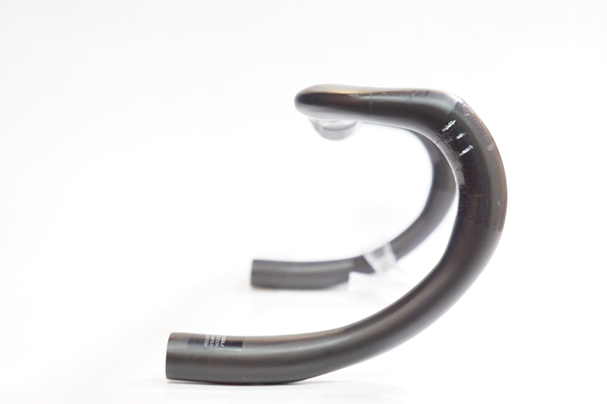 パーツ One by ESU J-carbon Next ONEBYESU 「ワンバイエス」 J-CARBON NEXT φ31.8 420mm ハンドル