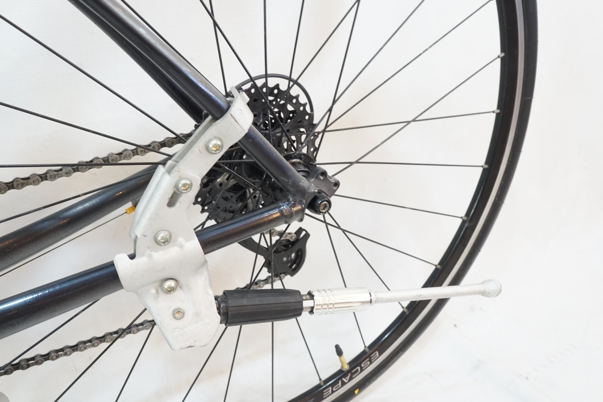 GIANT 「ジャイアント」 ESCAPE R3 MS 2022年モデル クロスバイク