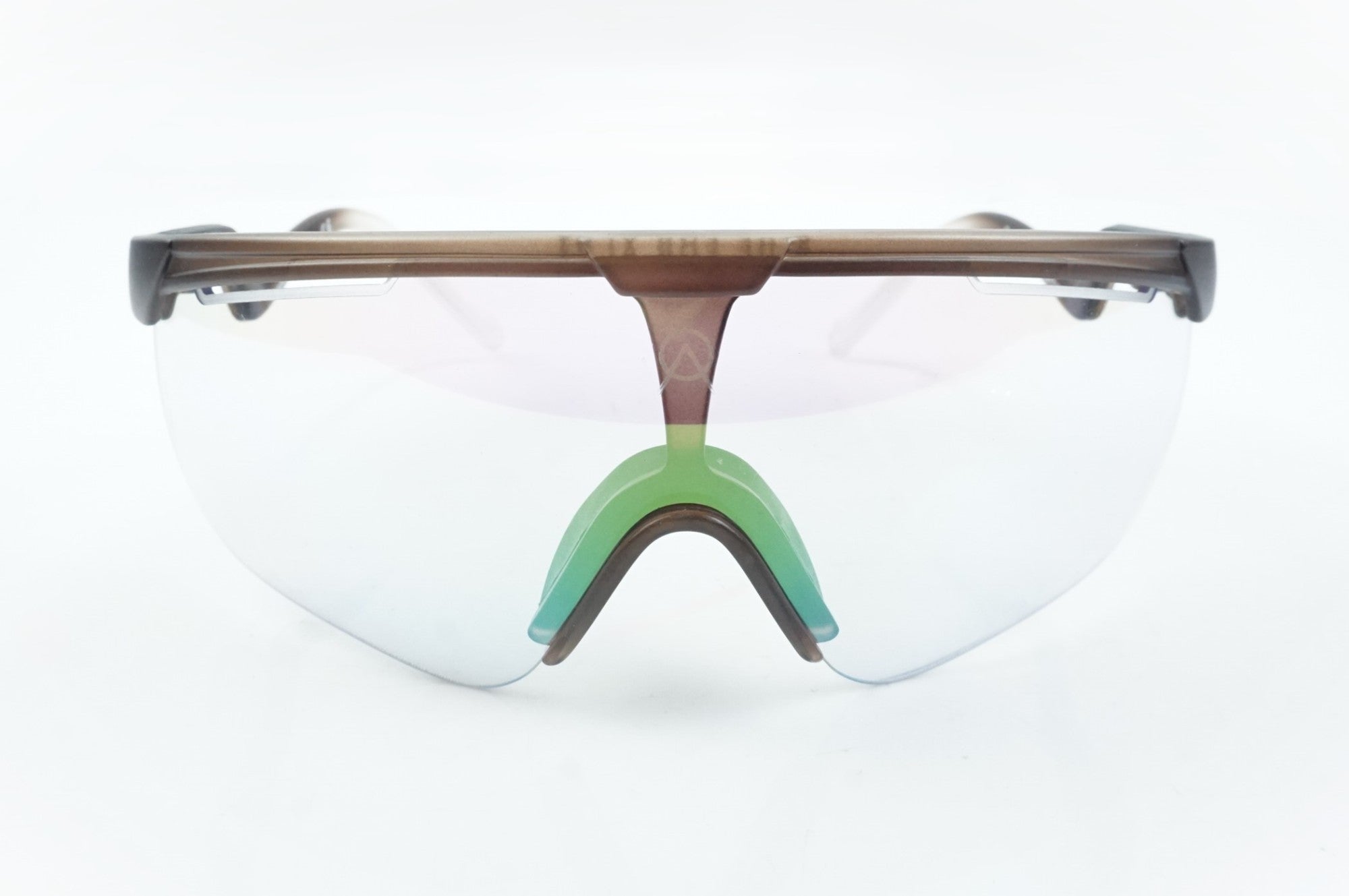 ALBA OPTICS 「アルバオプティクス」 DELTA FRAME アイウェア / 中目黒店