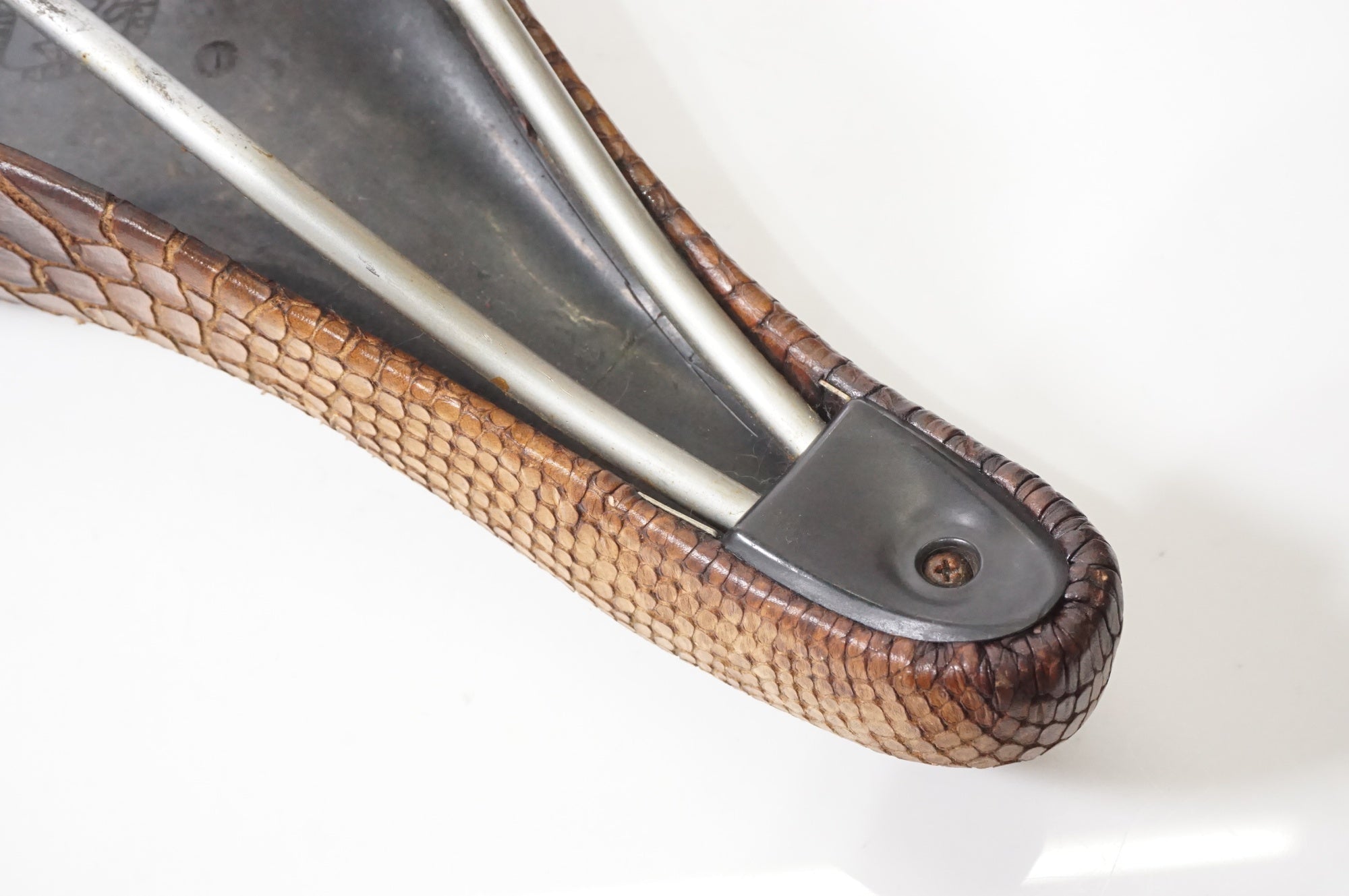 WTB 「ダブリューティービー」 サドル / AKIBA店