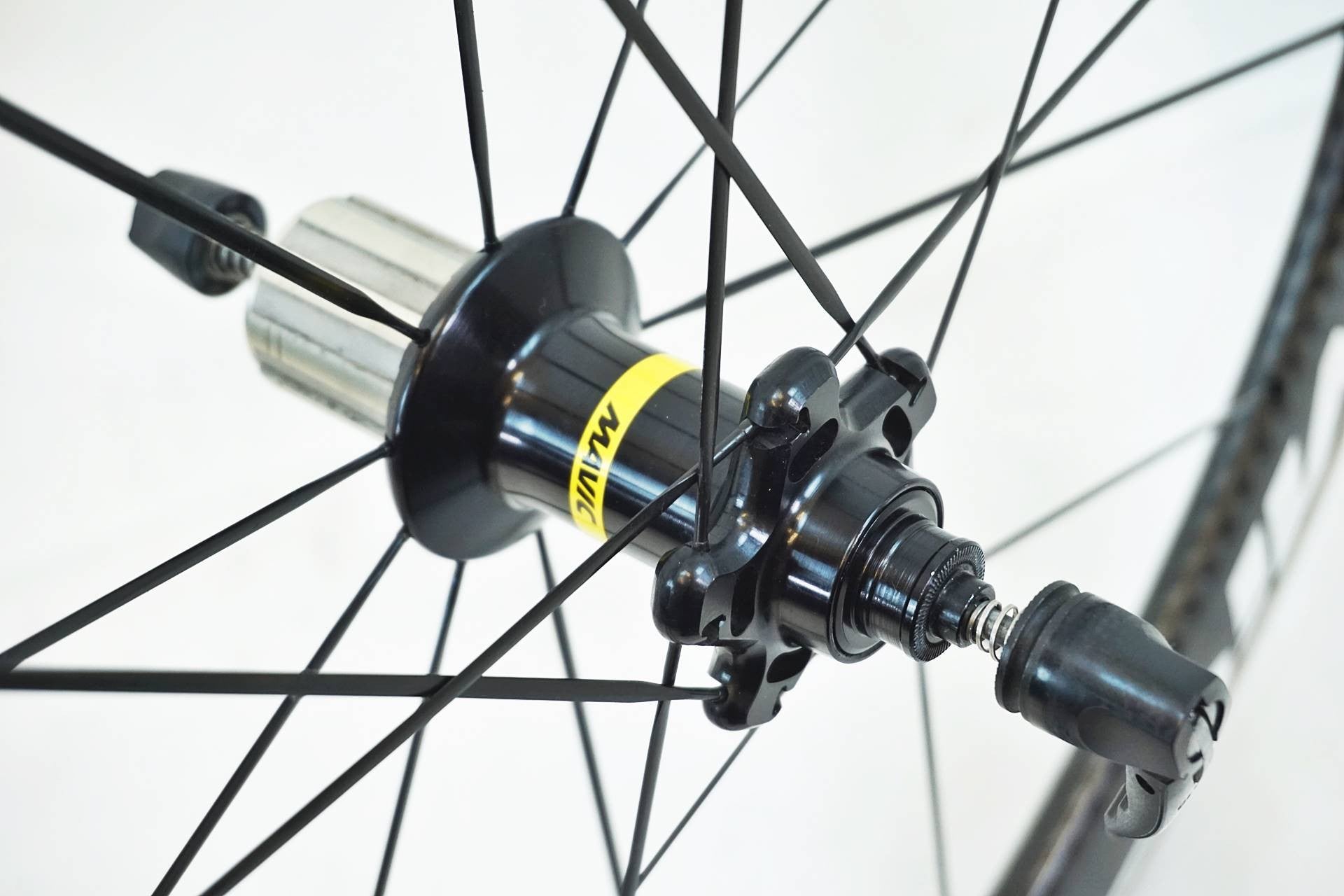 MAVIC 「マヴィック」 COSMIC PRO CARBON SHIMANO 11s ホイールセット / 有明ガーデン店