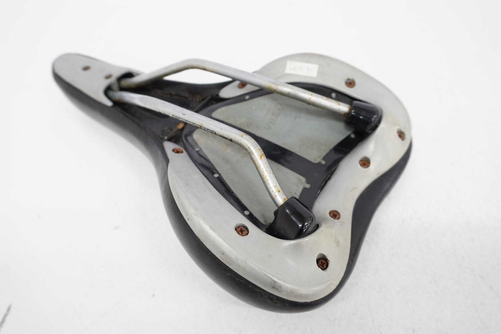 VELO 「ベロ」 サドル / 浜松店