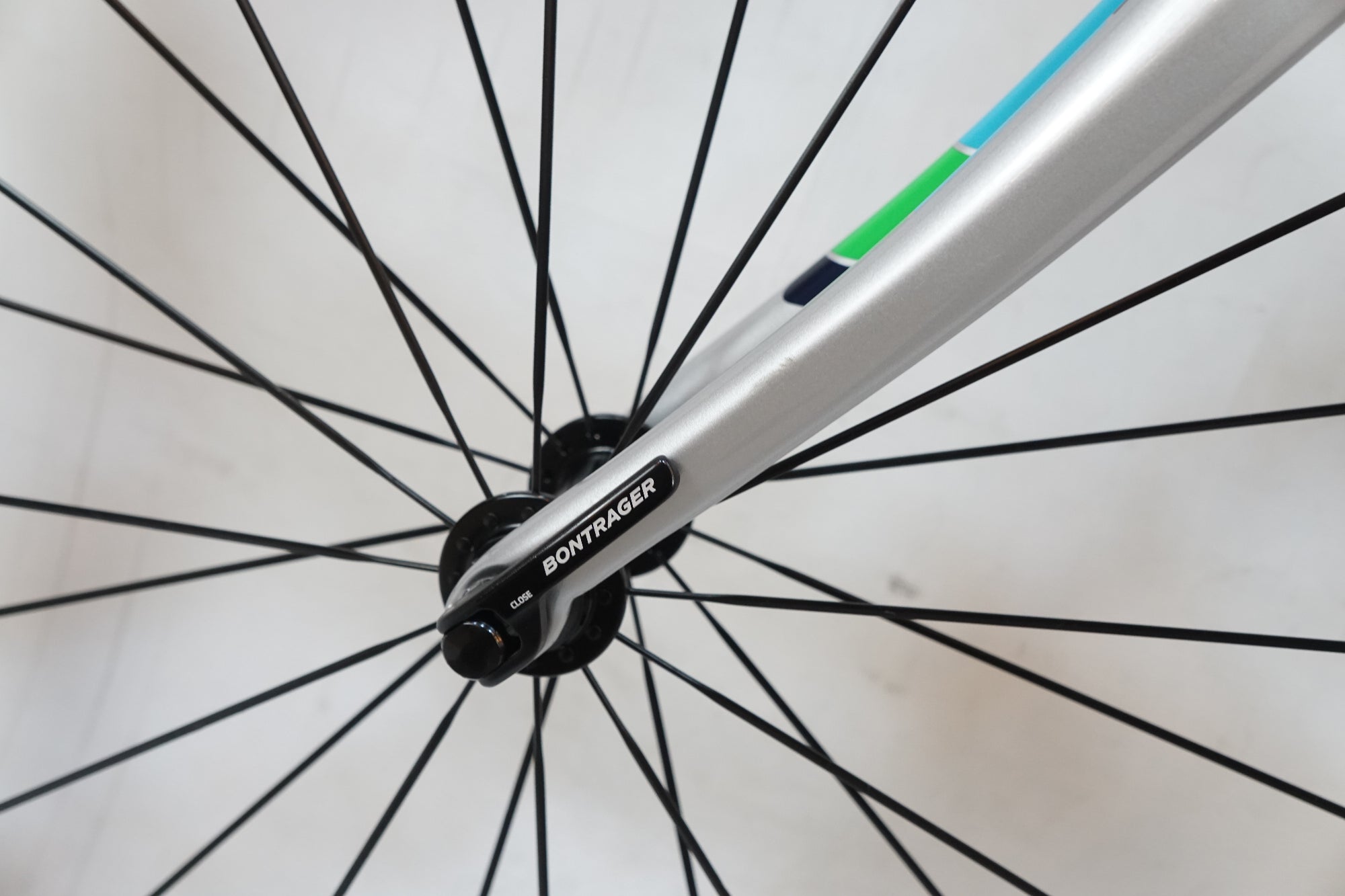 TREK 「トレック」 DOMANE ALR4 2017年モデル ロードバイク / バイチャリ浦和ベース