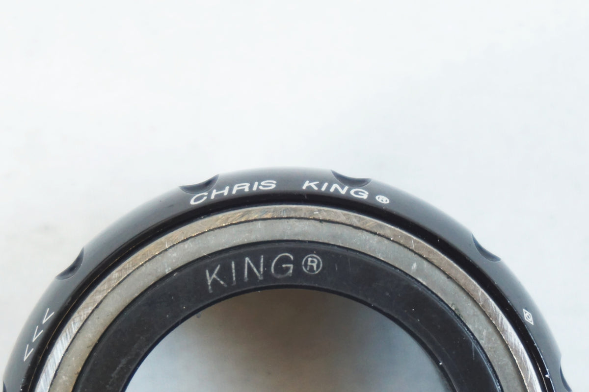 CHRIS KING 「クリスキング」 ThreadFit 30 BB ボトムブラケット / 有明ガーデン店