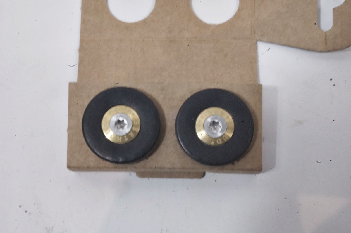 BERTHOUD CYCLES 「ベルソーサイクルズ」 RACE BAR PLUGS MTB バーエンド / バイチャリ世田谷店