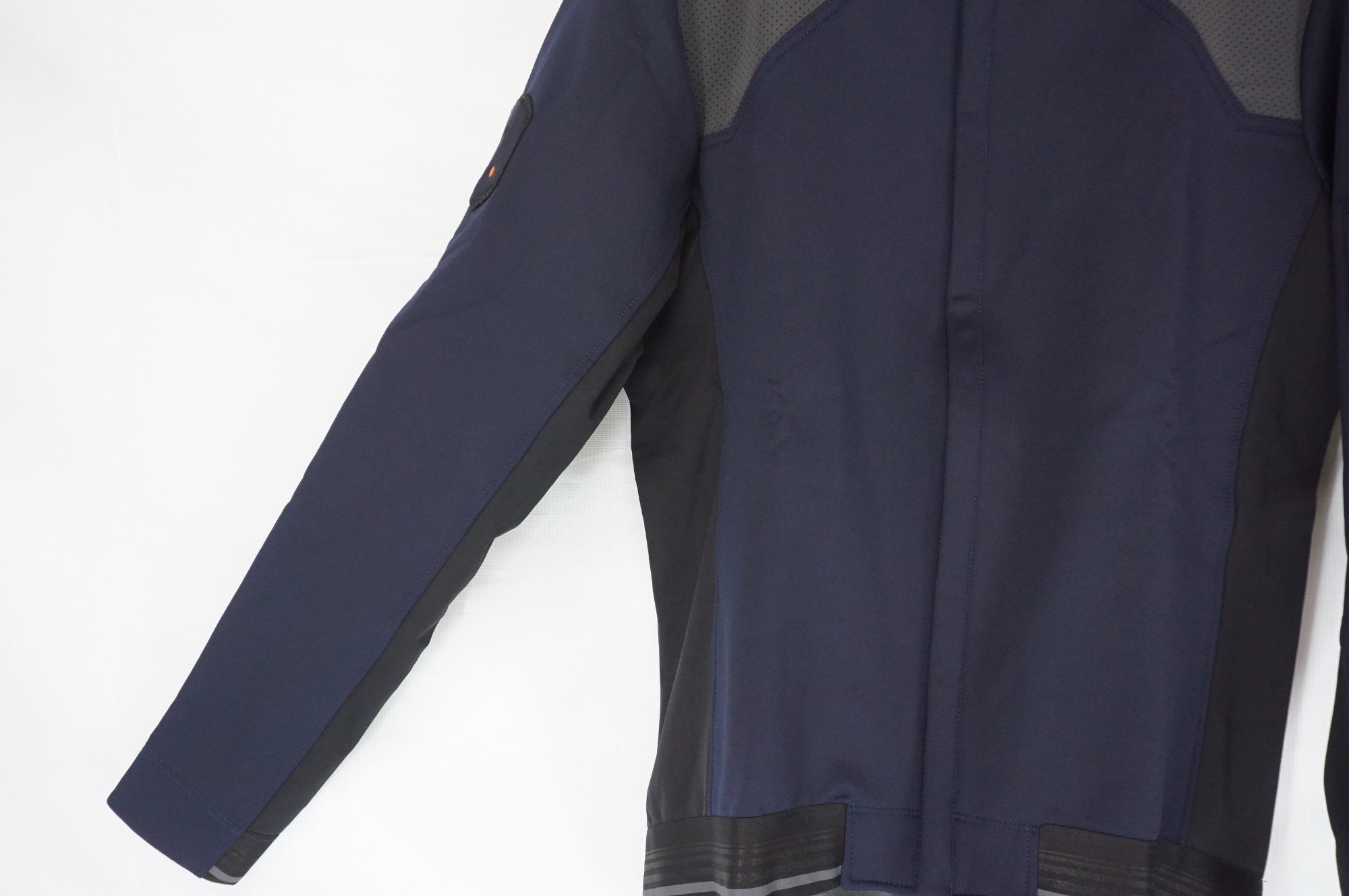 ISADORE 「イザドア」 SECTOR JACKET Mサイズ サイクルジャケット / 阪急塚口店