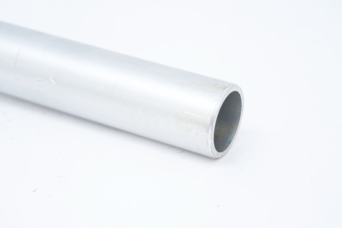 STRONG 「ストロング」 Φ26.4 300mm シートポスト / 大阪美原北インター店