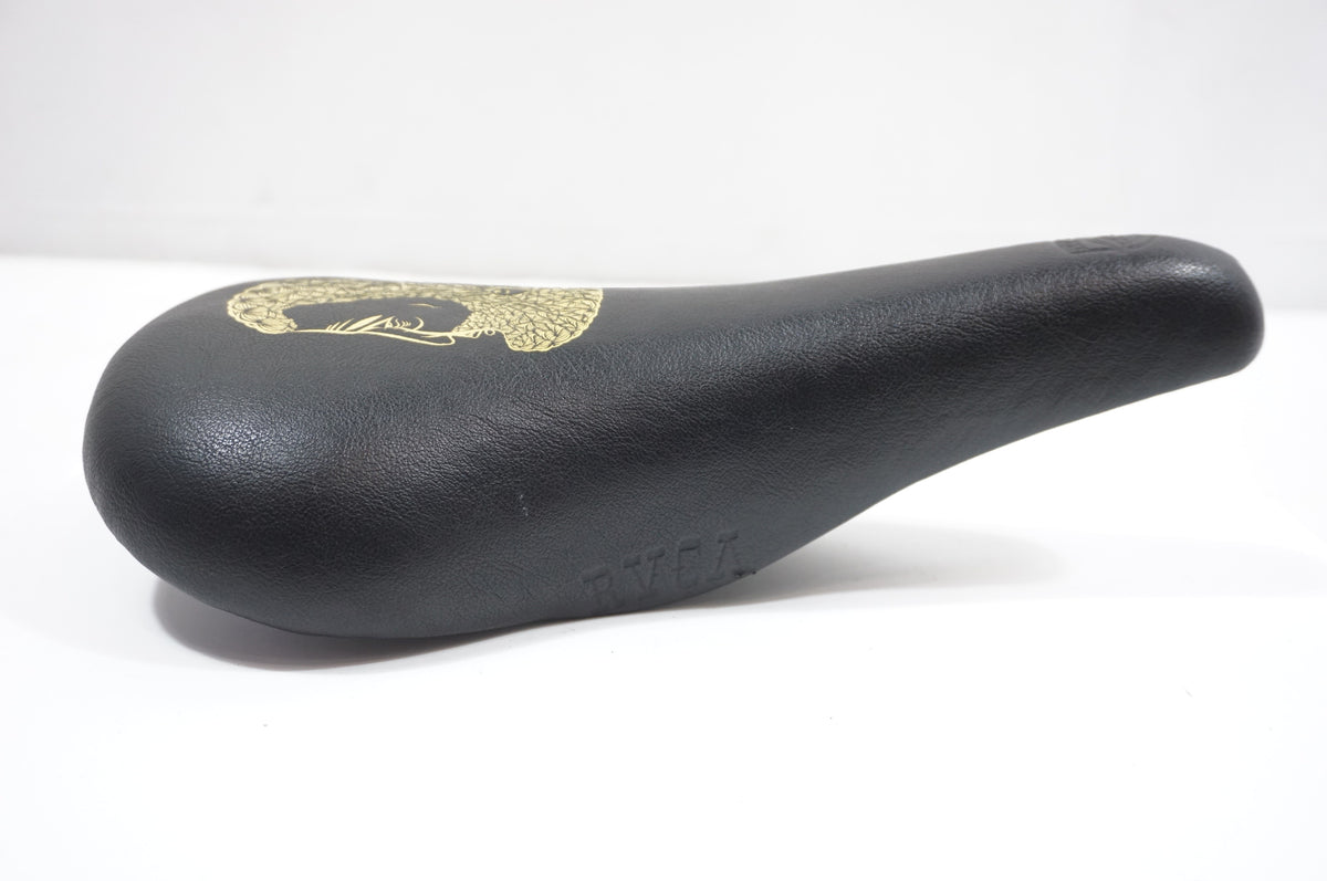 CINELLI 「チネリ」 UNICANITOR SADDLE BARRY MCGEE サドル / 世田谷店