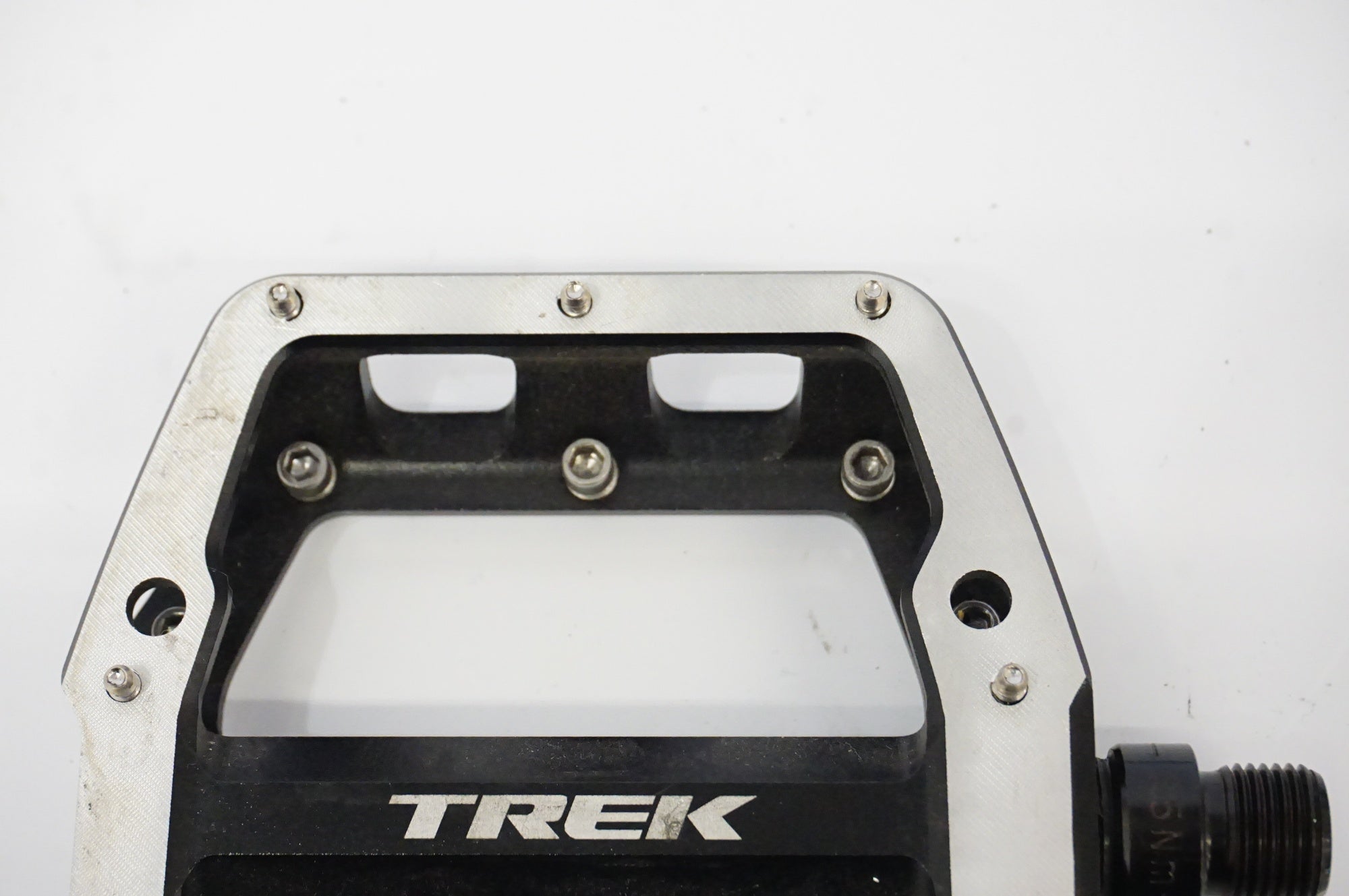 TREK 「トレック」 LINE PRO ペダル / 浜松店 ｜ バイチャリ公式