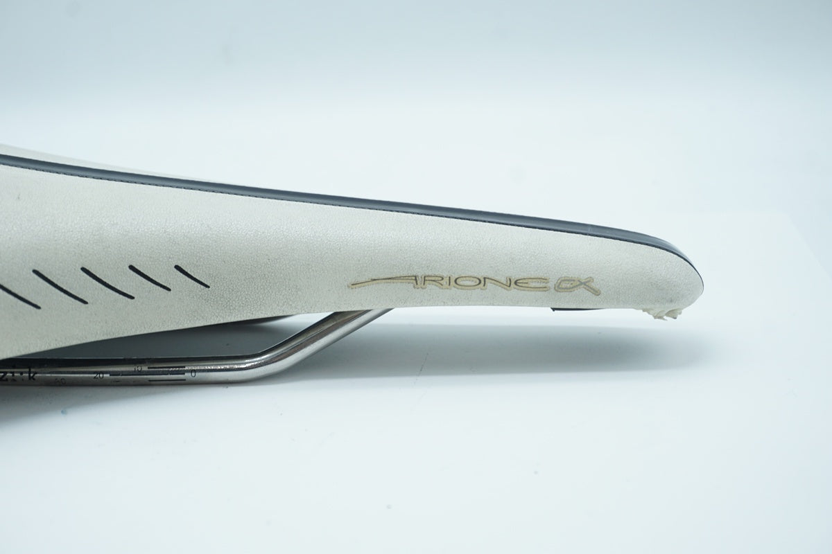 FIZIK「フィジーク」 ARIONE CX KIUM サドル/ 京都西院店