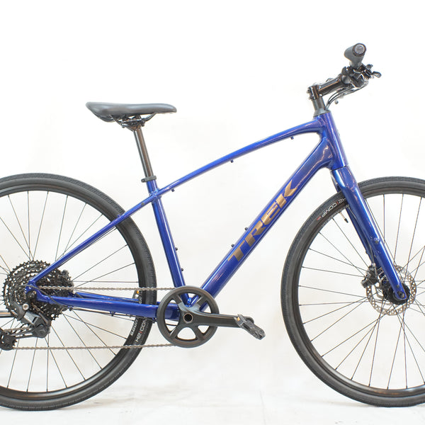 TREK 「トレック」 FX3 GEN4 DISC 2025年モデル クロスバイク