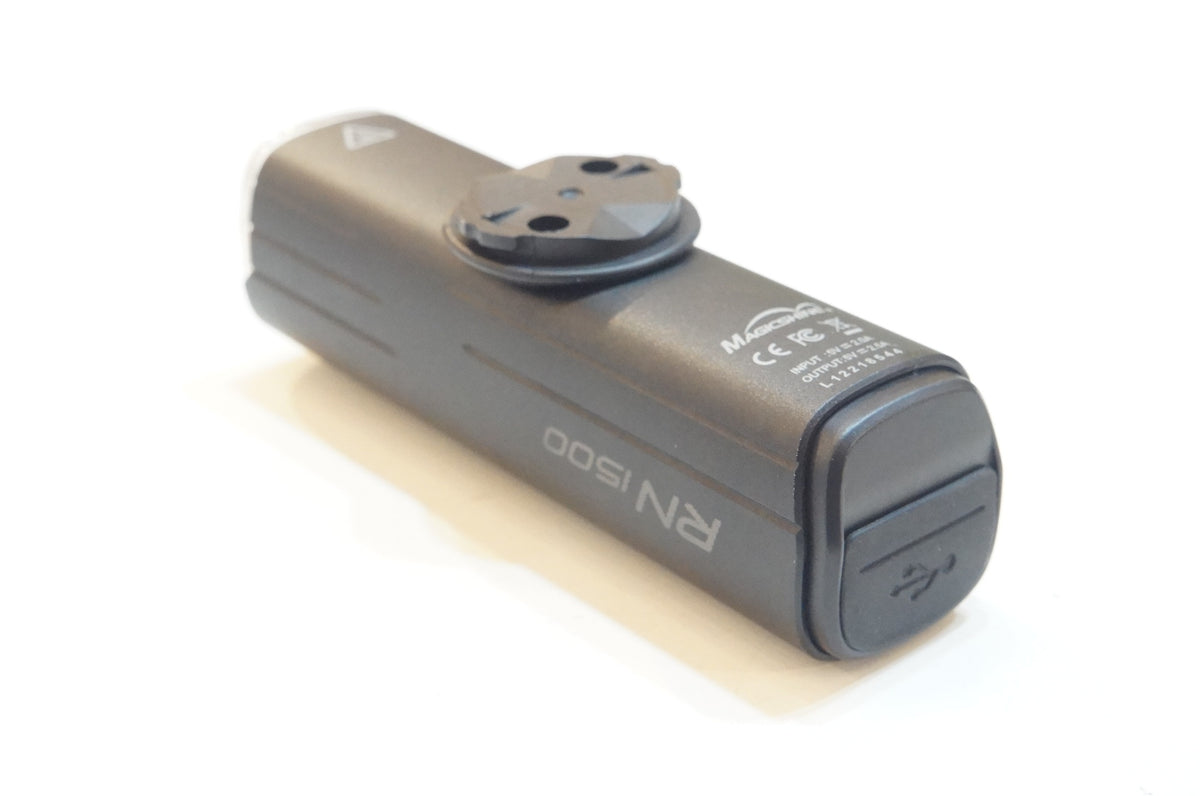 OLIGHT 「オーライト」 RN 1500 フロントライト / 浦和ベース