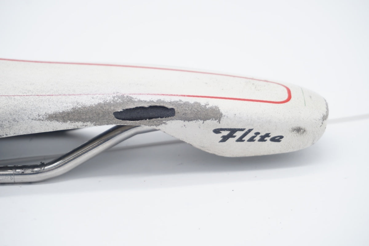 SELLE ITALIA 「セラ イタリア」 GIRO DE ITALIA サドル / 滋賀大津店