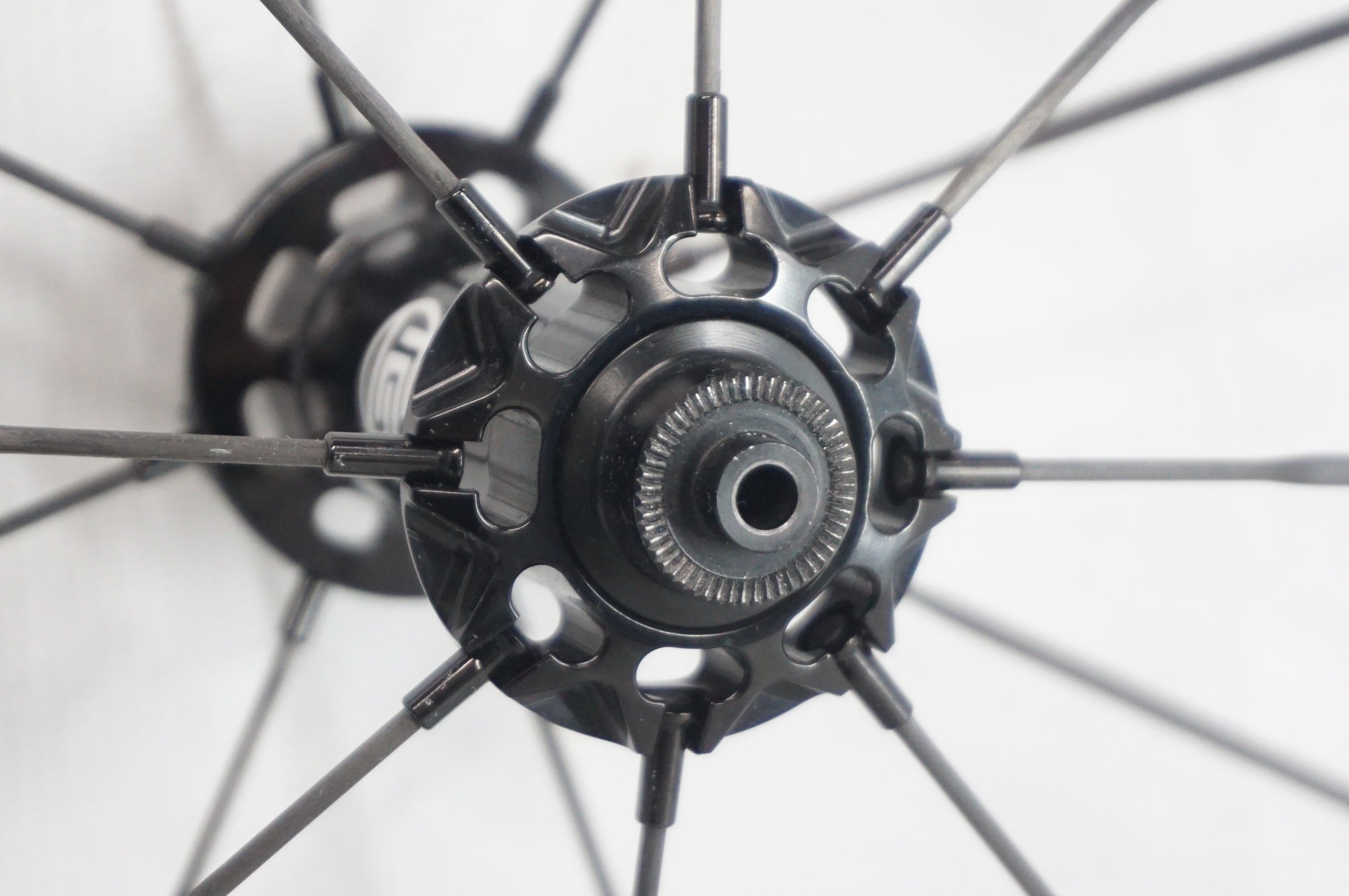 LUN 「ルン」 HYPER 38mm リムブレーキ シマノ11速 ホイールセット