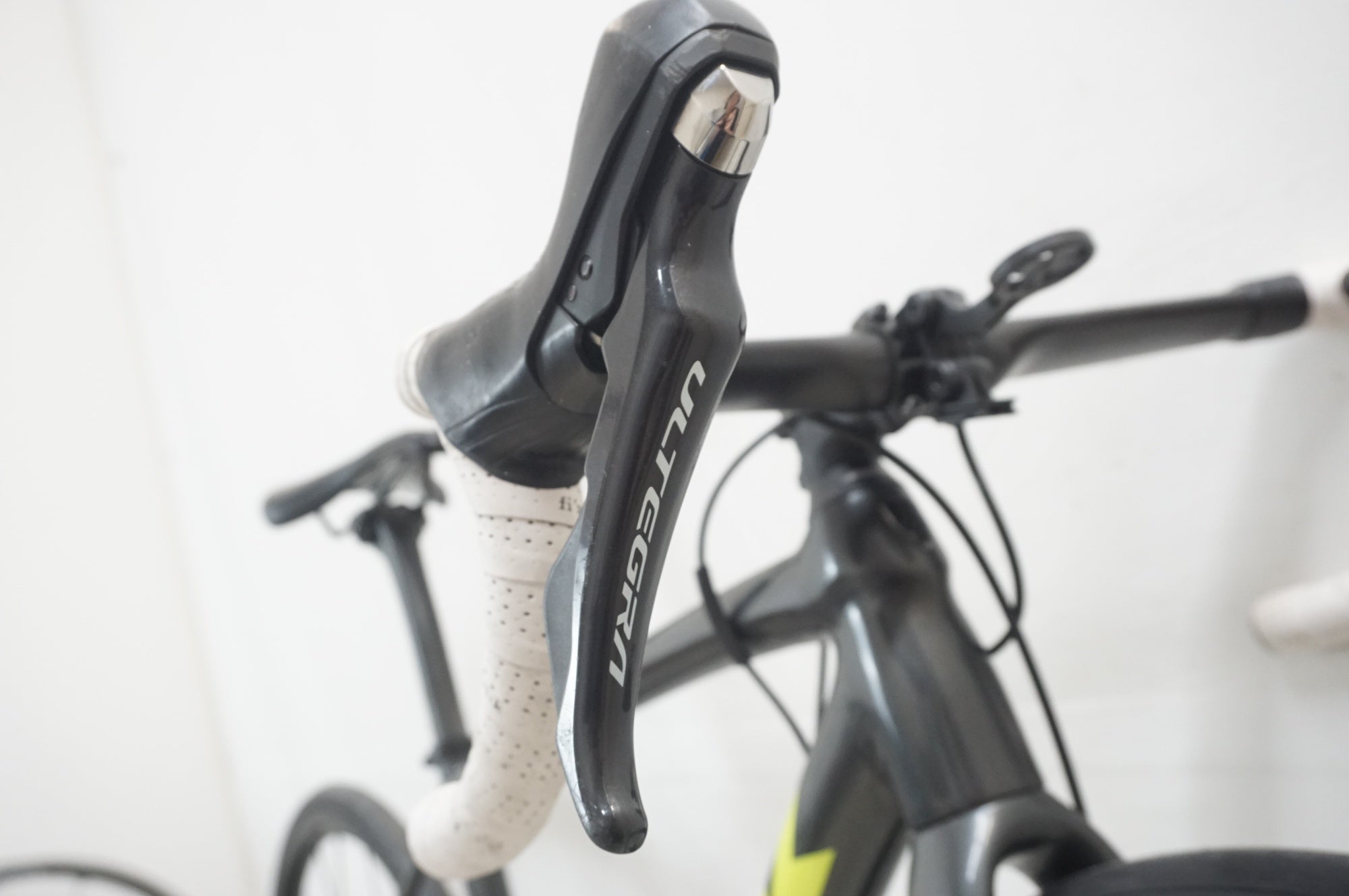 TREK 「トレック」 EMONDA ALR 4 DISC 2021-2022年モデル ロードバイク