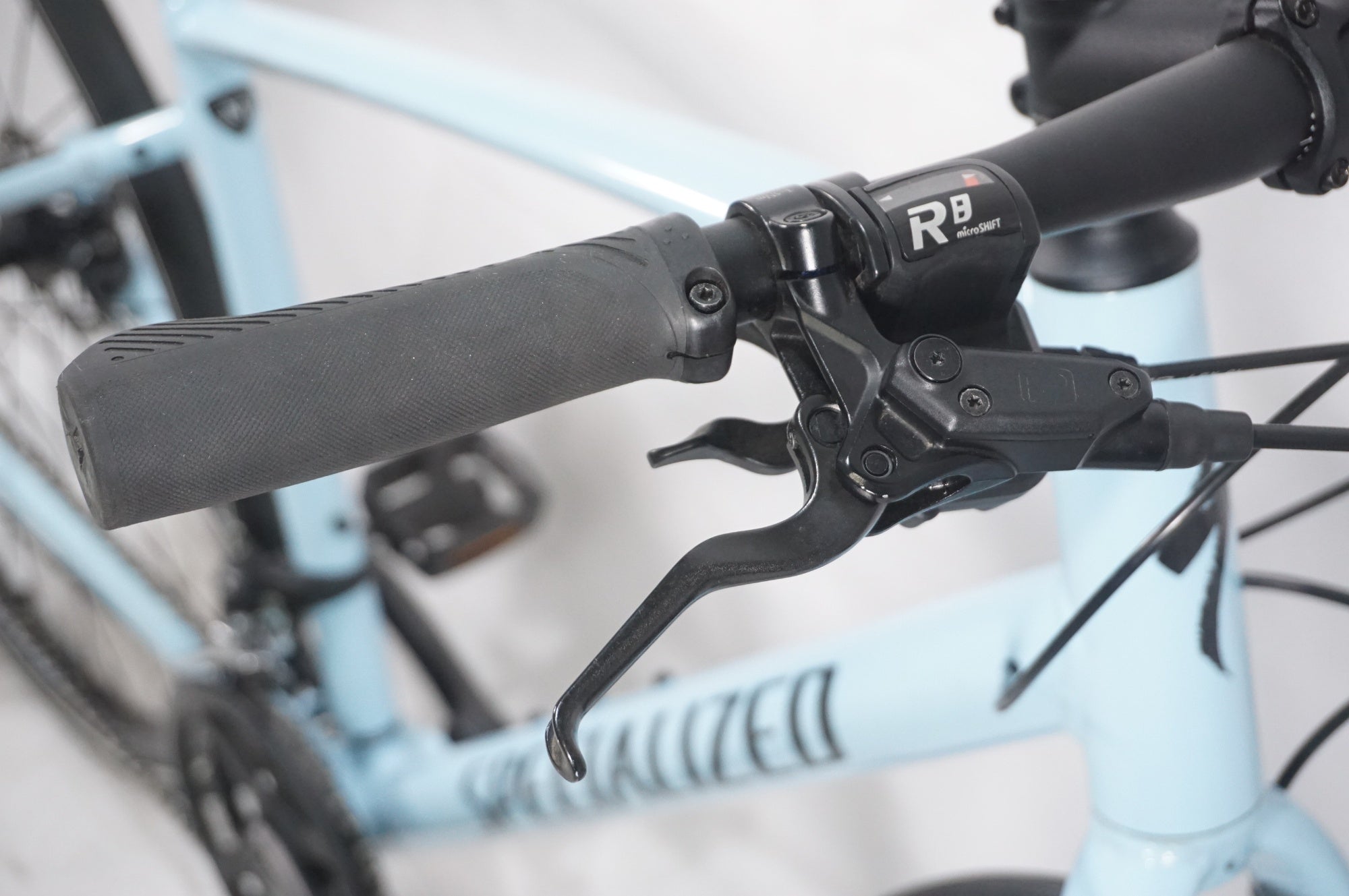 SPECIALIZED 「スペシャライズド」 SIRRUS 2.0 DISC 2022年モデル